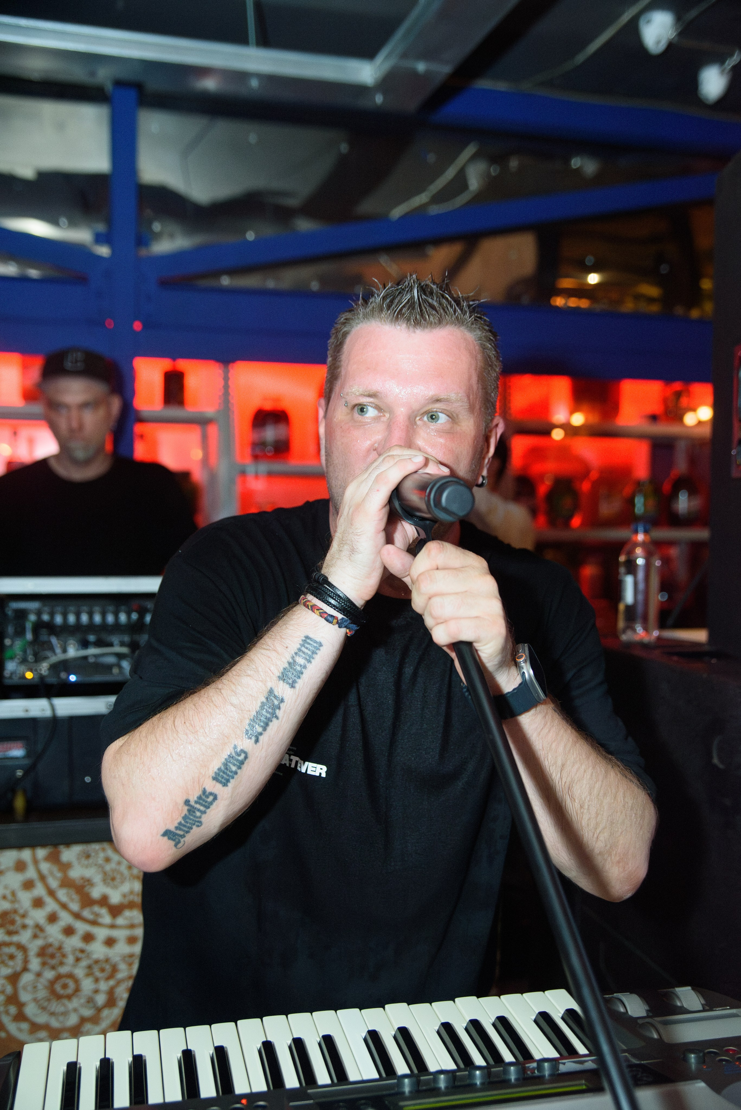 Открытие чебуречной-рюмочной «Петровна». Профессиональный спортивный фотограф в Санкт-Петербурге