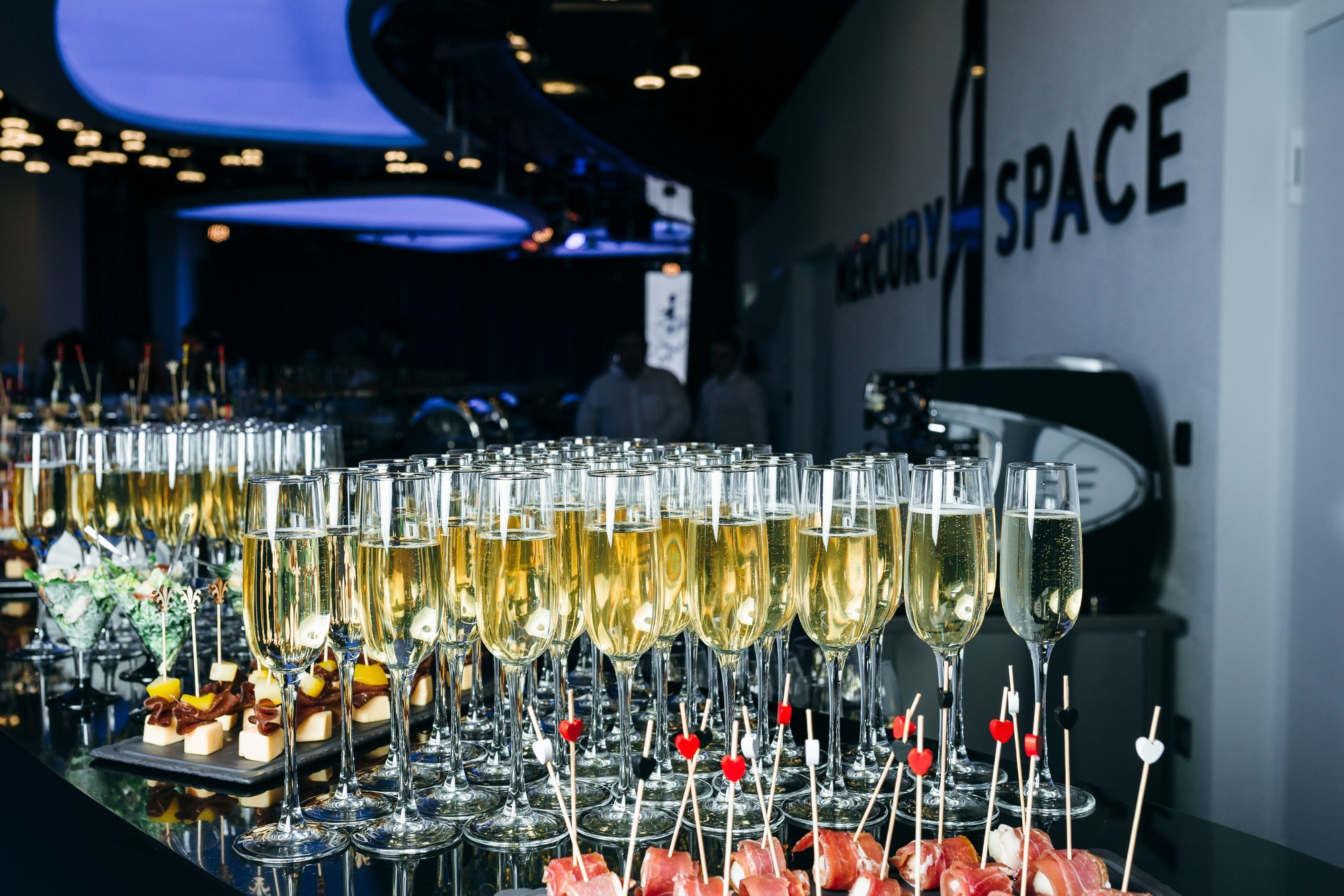 Фотосессия в Москве, заказать услуги профессионального фотографа — цены