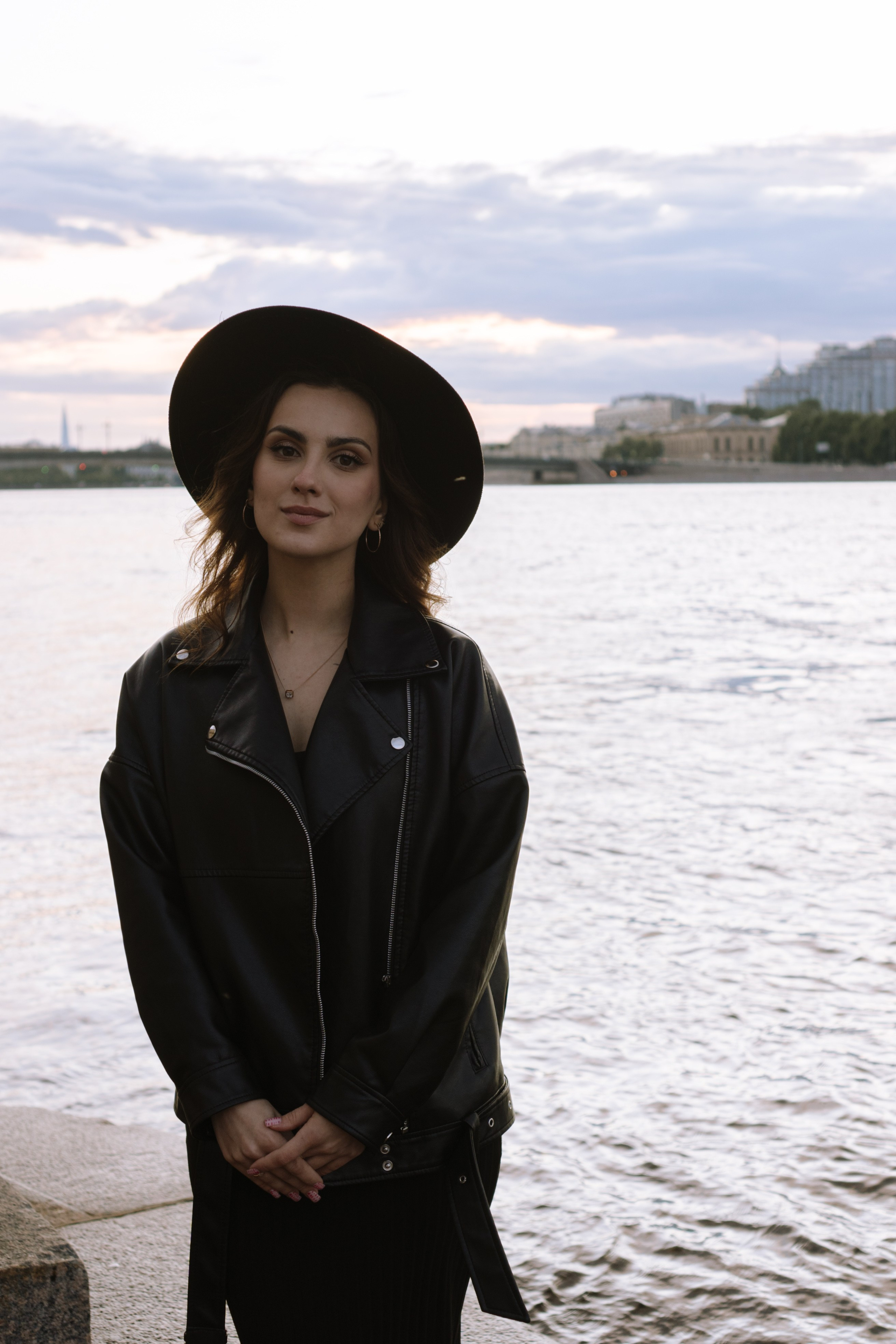 ЛЮБОВЬ В ИЮНЕ. Профессиональный фотограф, Санкт-Петербург — Виктория Богомолова