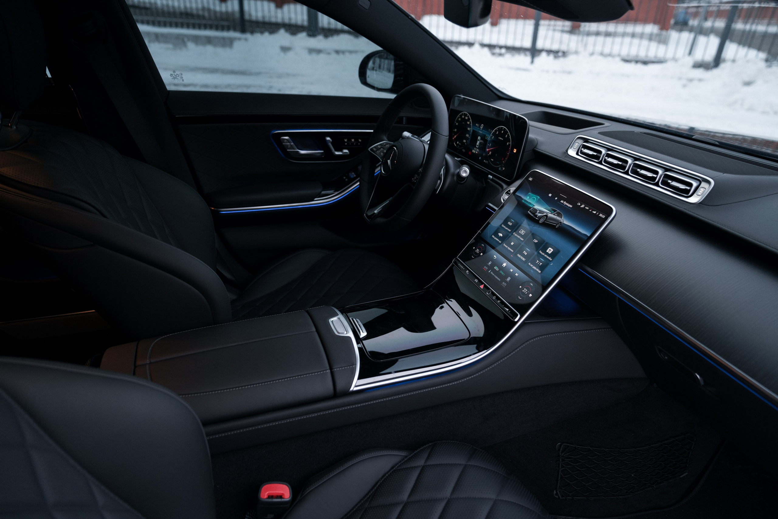 Mercedes-Benz S450. Идеальные портреты для соцсетей — Фотограф Ленар