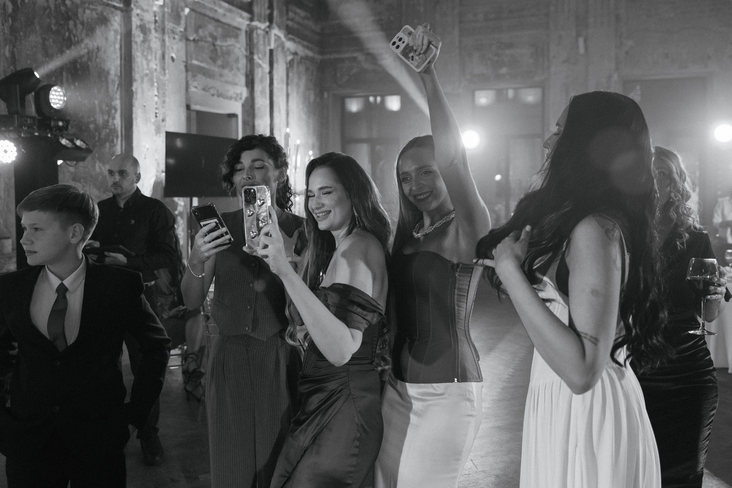 Futuro. Wedding reels and photo