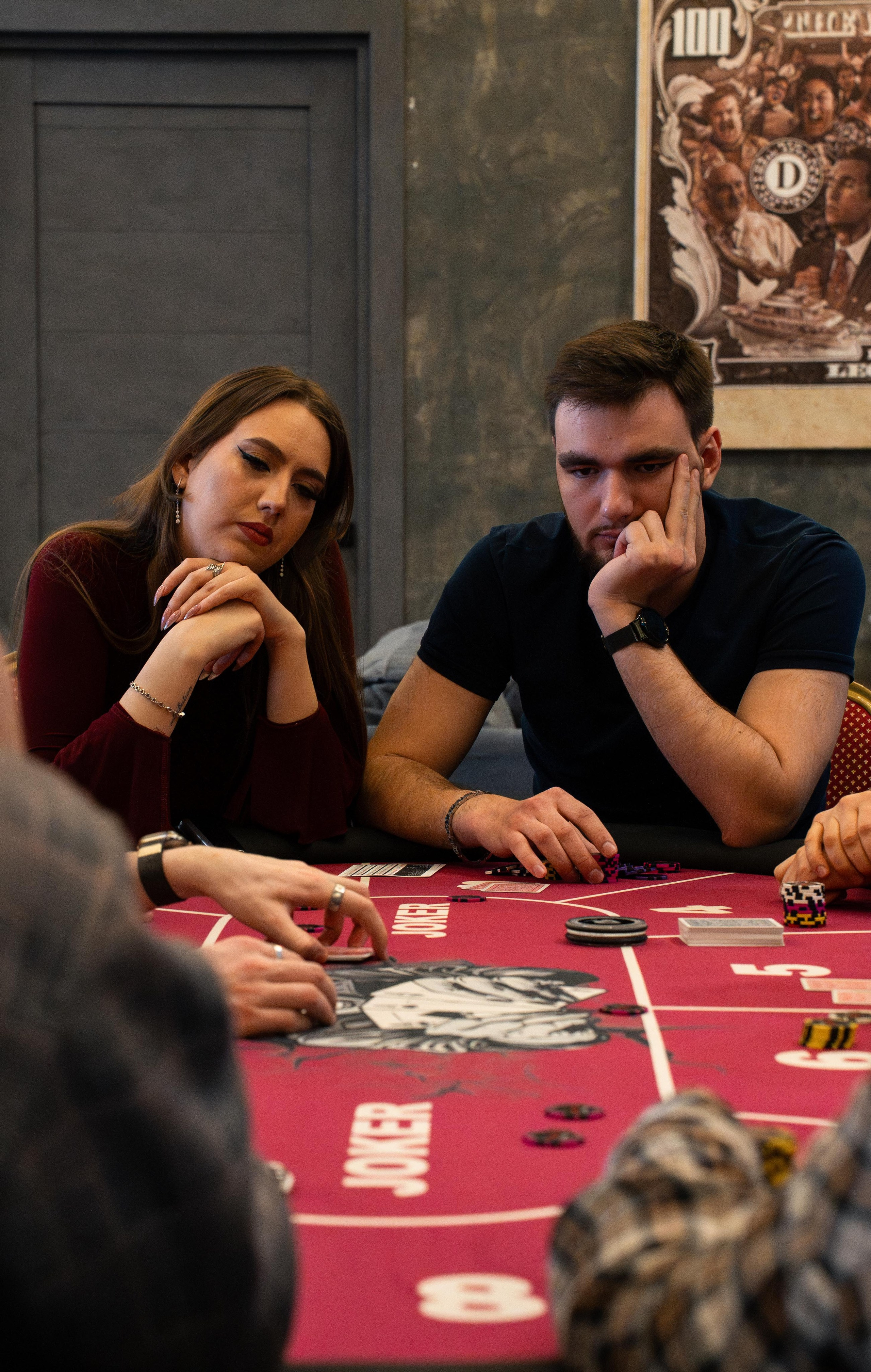 Joker Poker Club 28.02.2026. Коммерческий и художественный фотограф и видеограф в Москве Арсений Тургенев