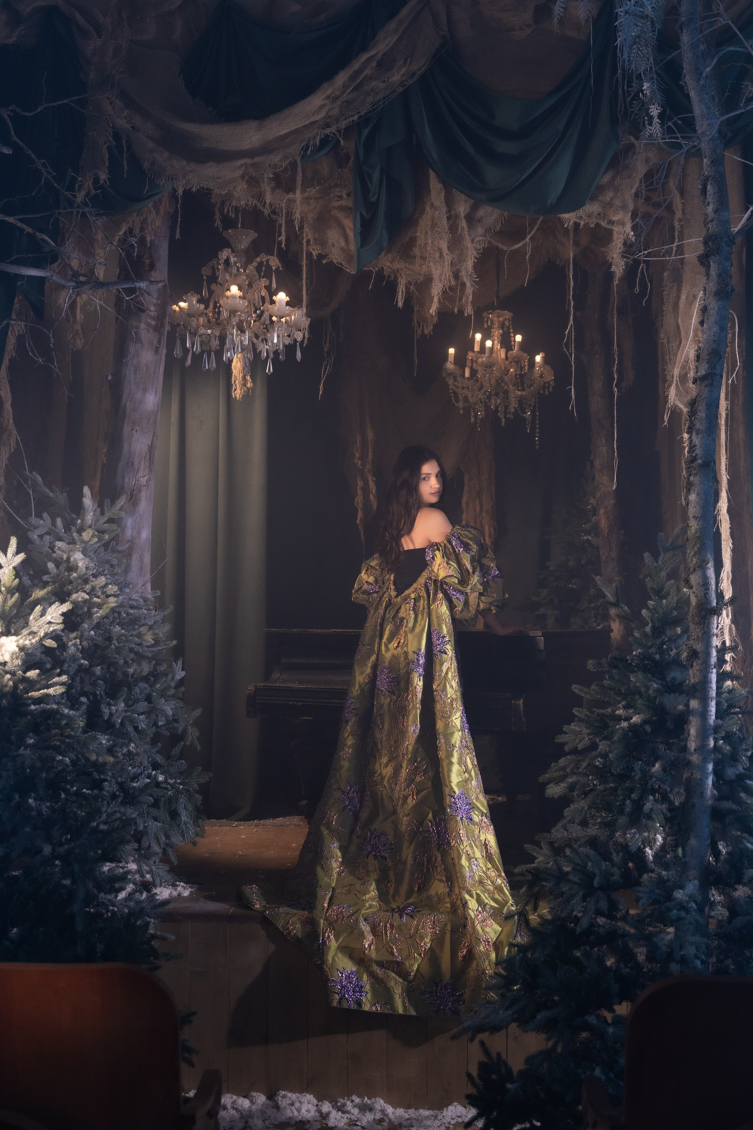 ЖЕНСКАЯ ФОТОСЕССИЯ В СТУДИИ. Фотограф в Москве и Стамбуле. Мастер сказочных фотографий