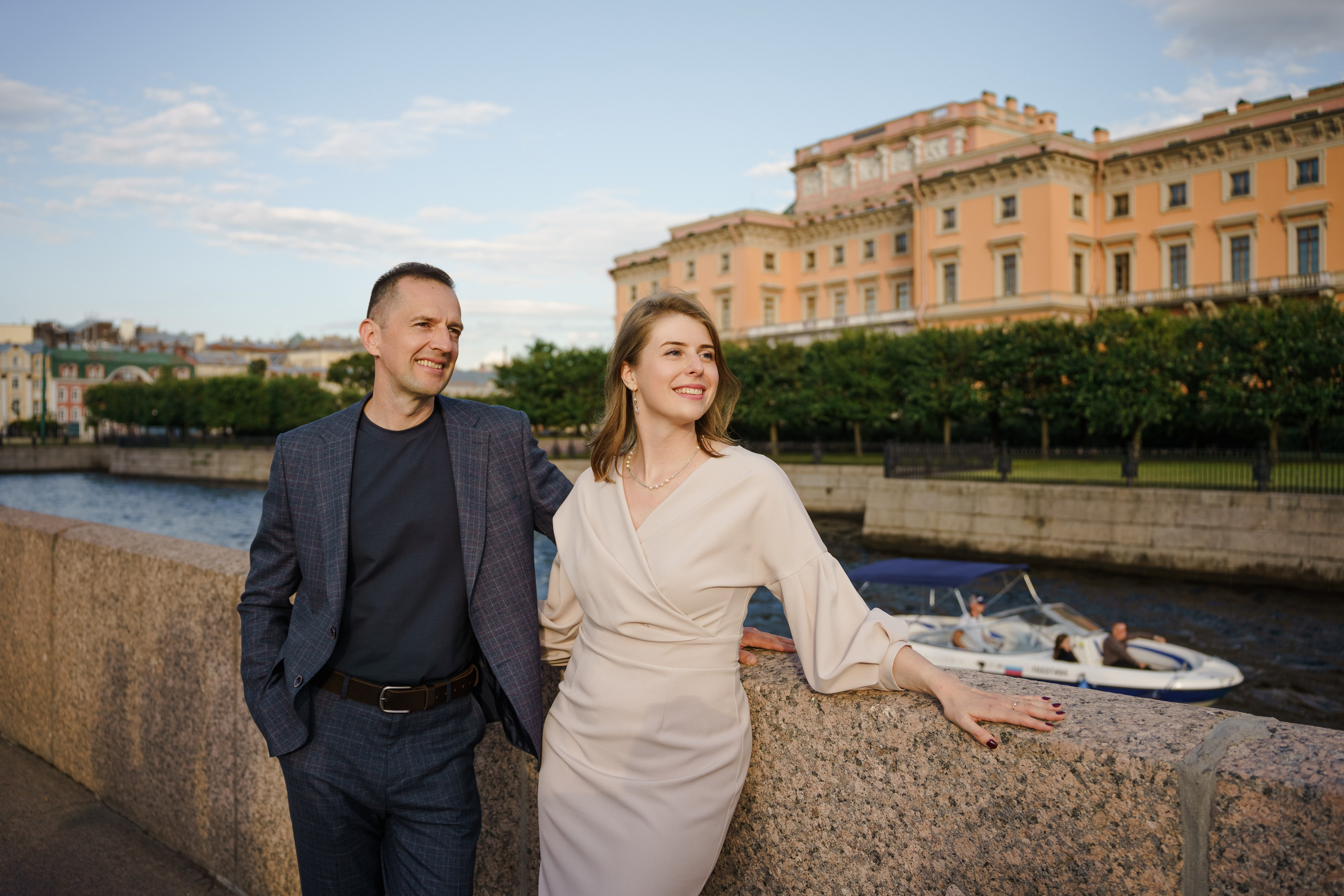 Фотопрогулка для Дениса и Александры. Свадебный и семейный фотограф в Санкт-Петербурге Олеся Еремеева