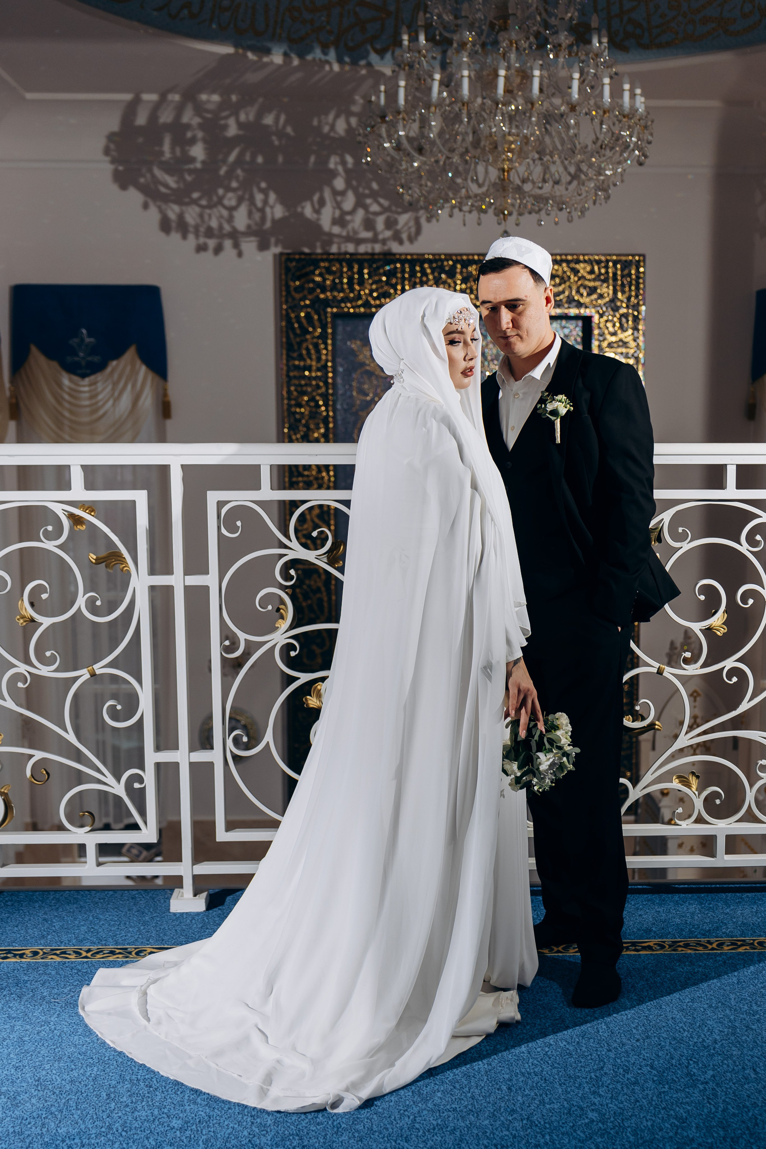 никах в мечети Иман Нуры,, фотосессия в мечети Иман Нуры, фотограф на никах в Казани Ranas4you, образ невесты на никах, завязывание платка Казань, платье на никах Казань