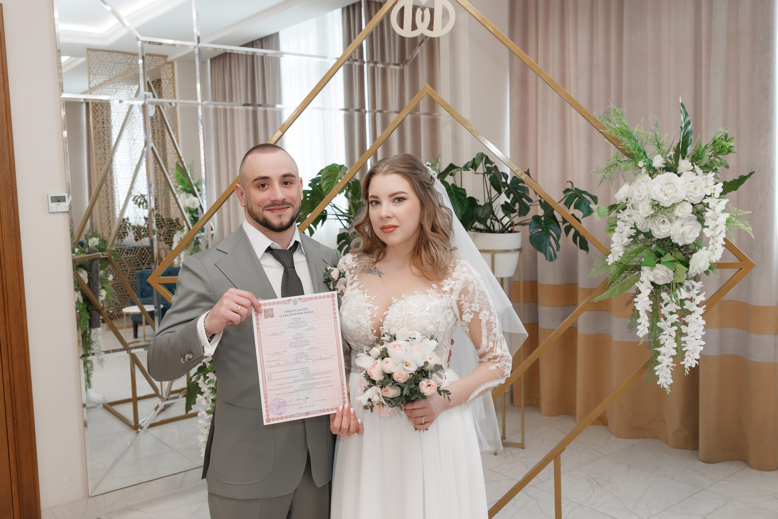 Варя и Денис, 4 ЗАГС + банкет. Свадебный и репортажный фотограф (Москва, Королев и другие)