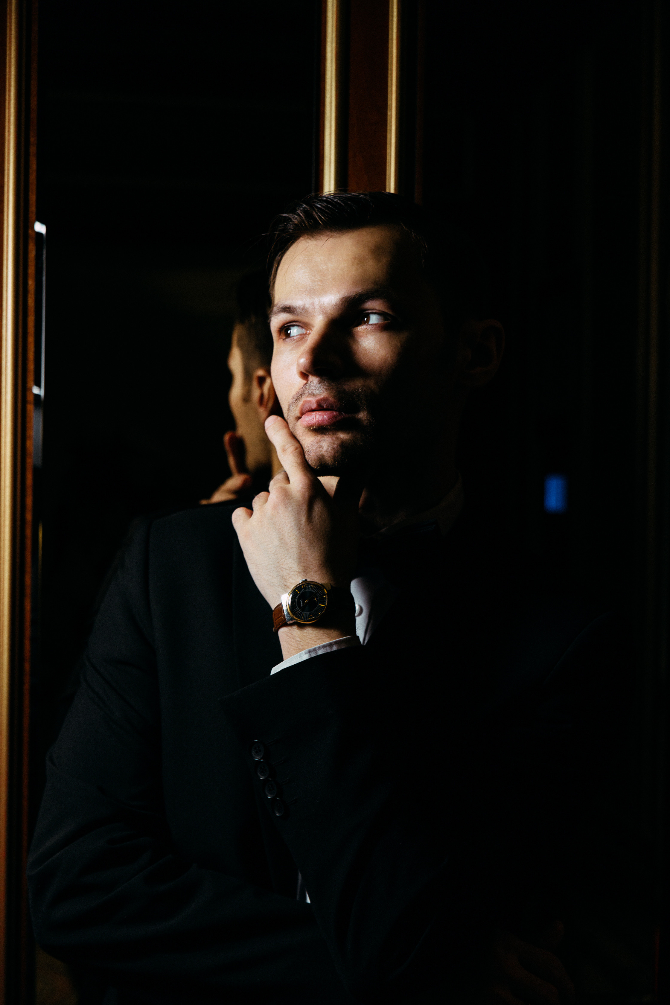 Свадебная фотосъёмка в отеле Four Seasons Lion. Свадебный фотограф и видеограф — Сергей и Дарья