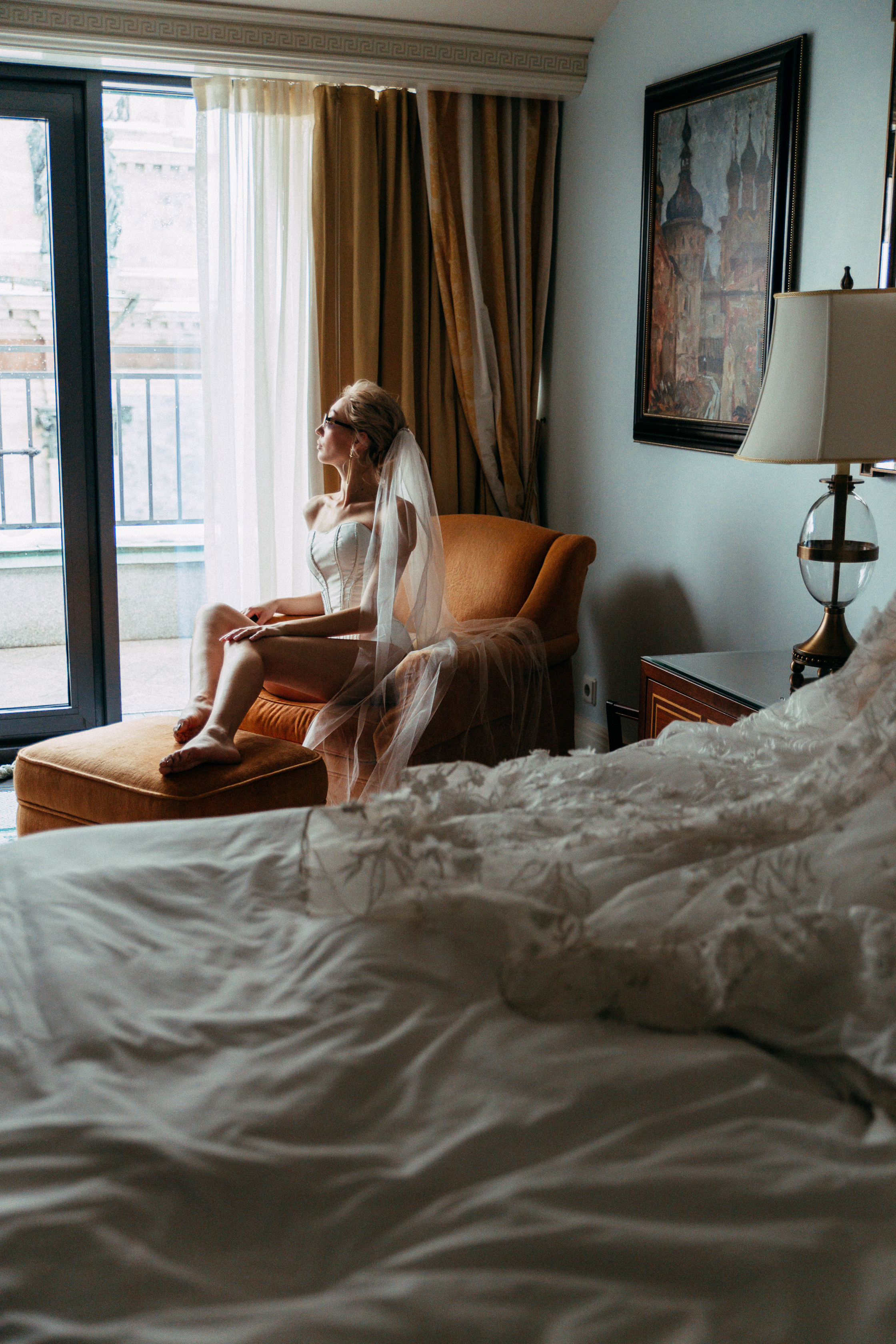 Свадебная фотосъёмка в отеле Four Seasons Lion. Свадебный фотограф и видеограф — Сергей и Дарья