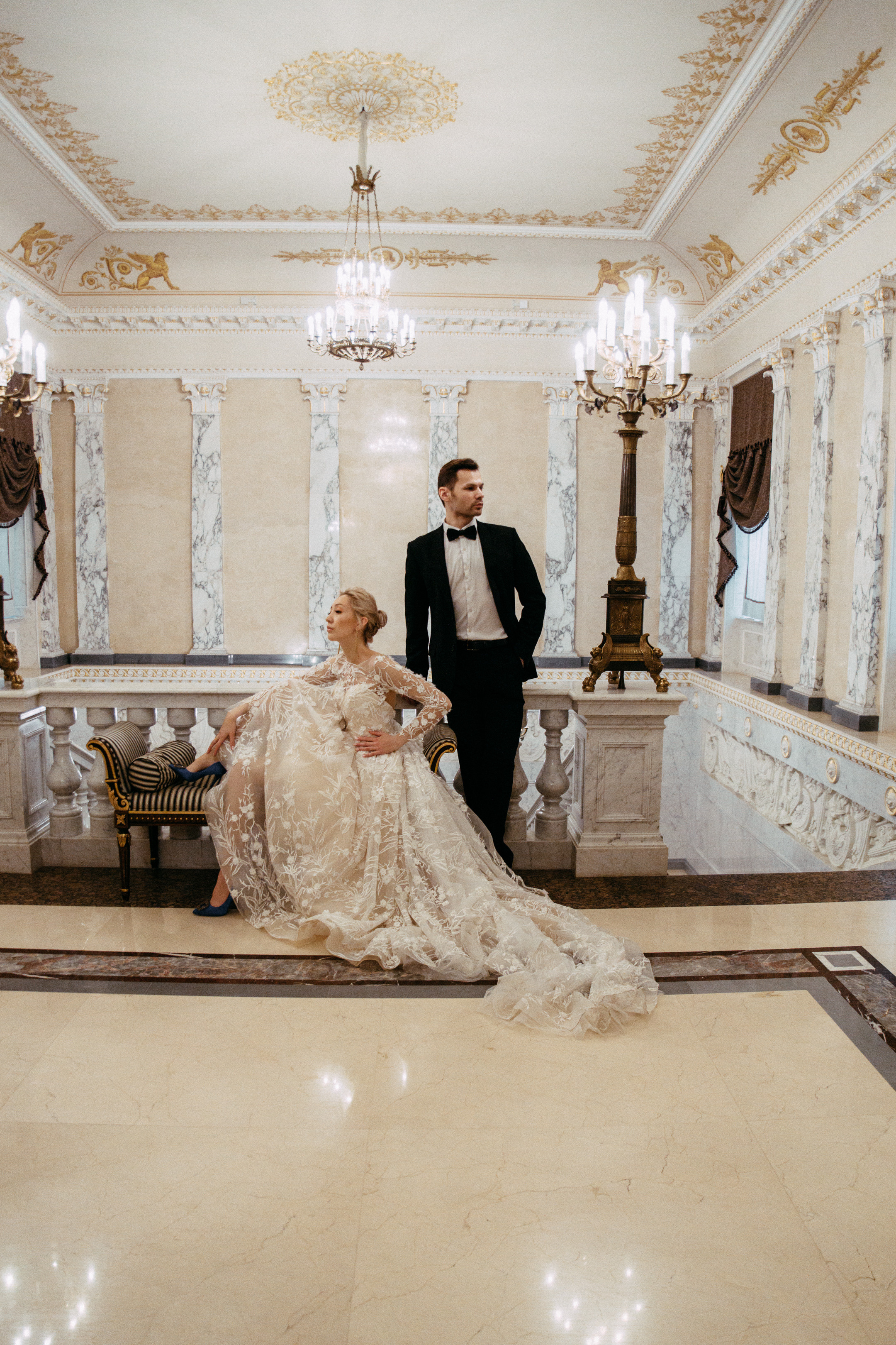 Свадебная фотосъёмка в отеле Four Seasons Lion. Свадебный фотограф и видеограф — Сергей и Дарья