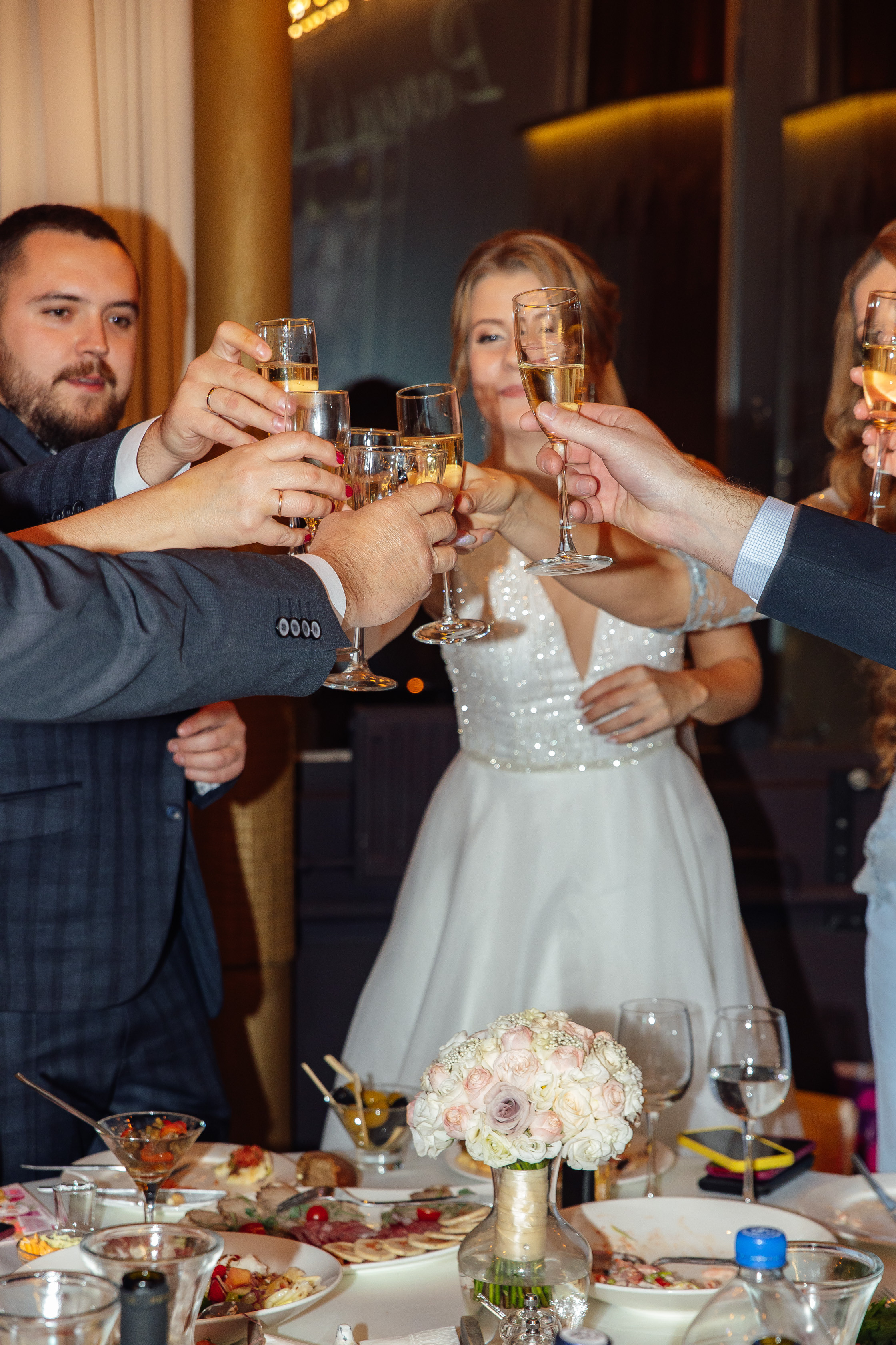 Роман и Ольга. Свадебный фотограф и видеограф — Сергей и Дарья