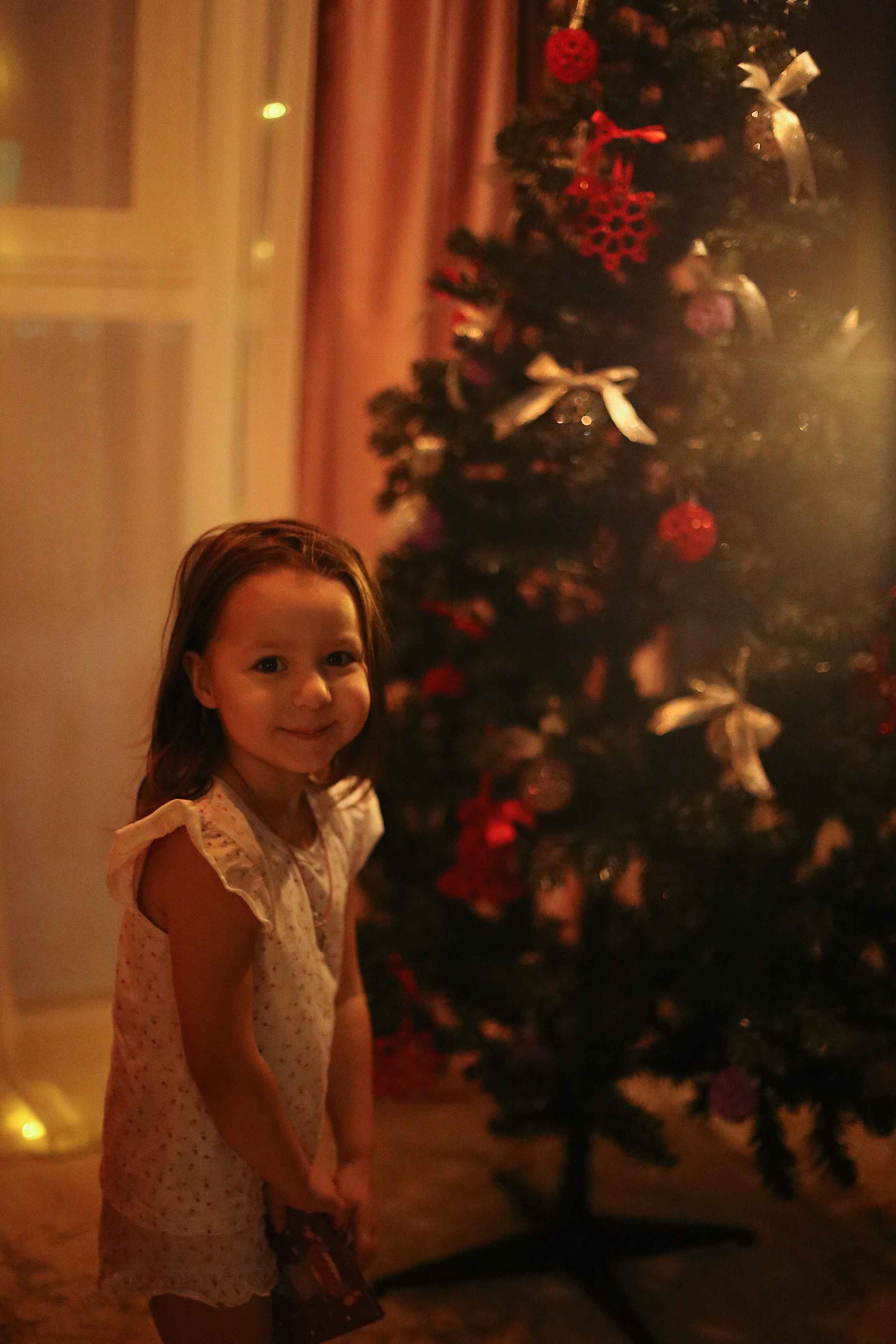 София 3 года. Фотограф Пирумян Анна. г. Сургут, г. Воронеж