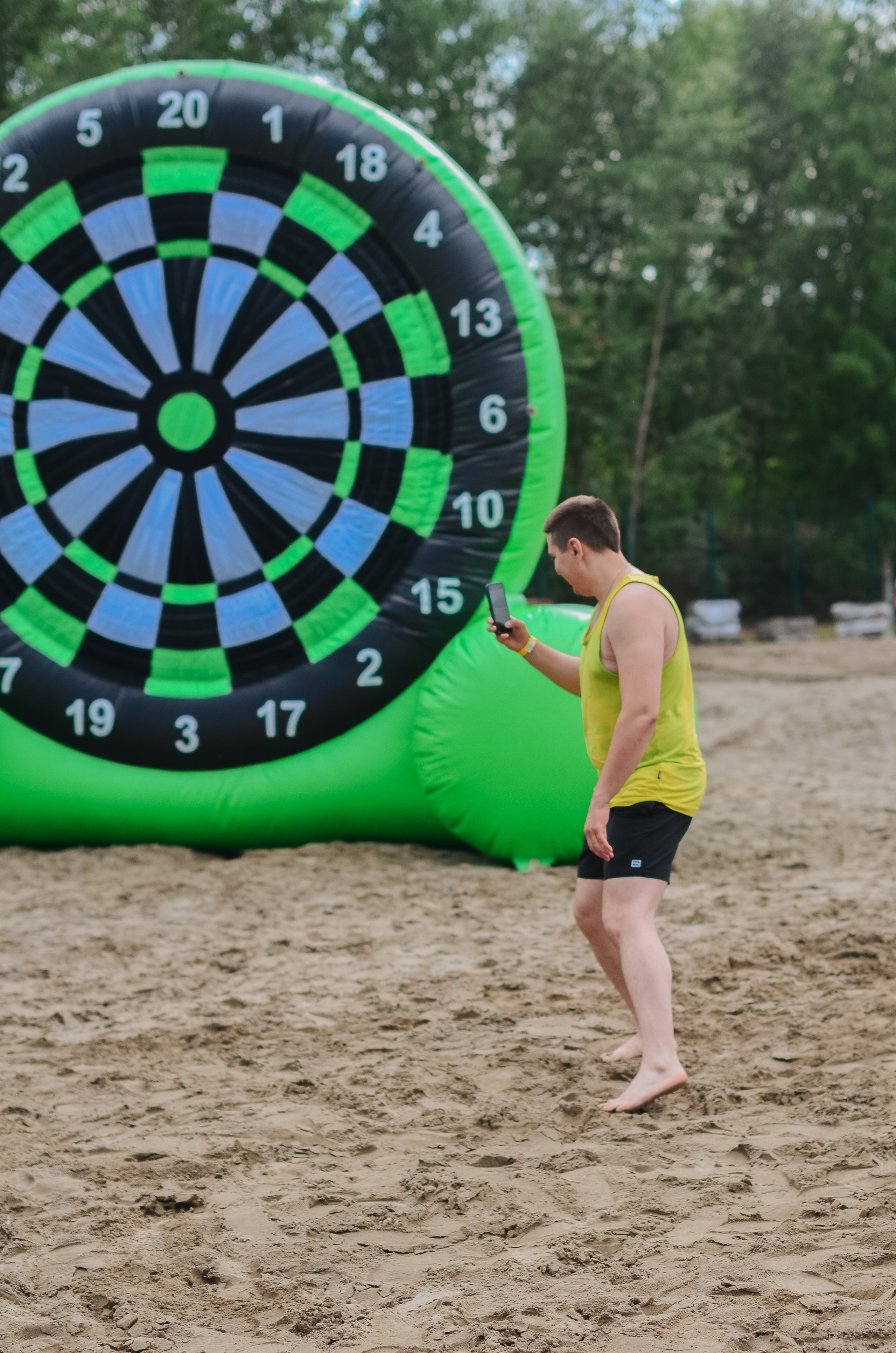 Фестиваль «Грань» 2025. Спортивная площадка. Денисова Аля — фотограф для парных съемок и индивидуальных историй в Барнауле