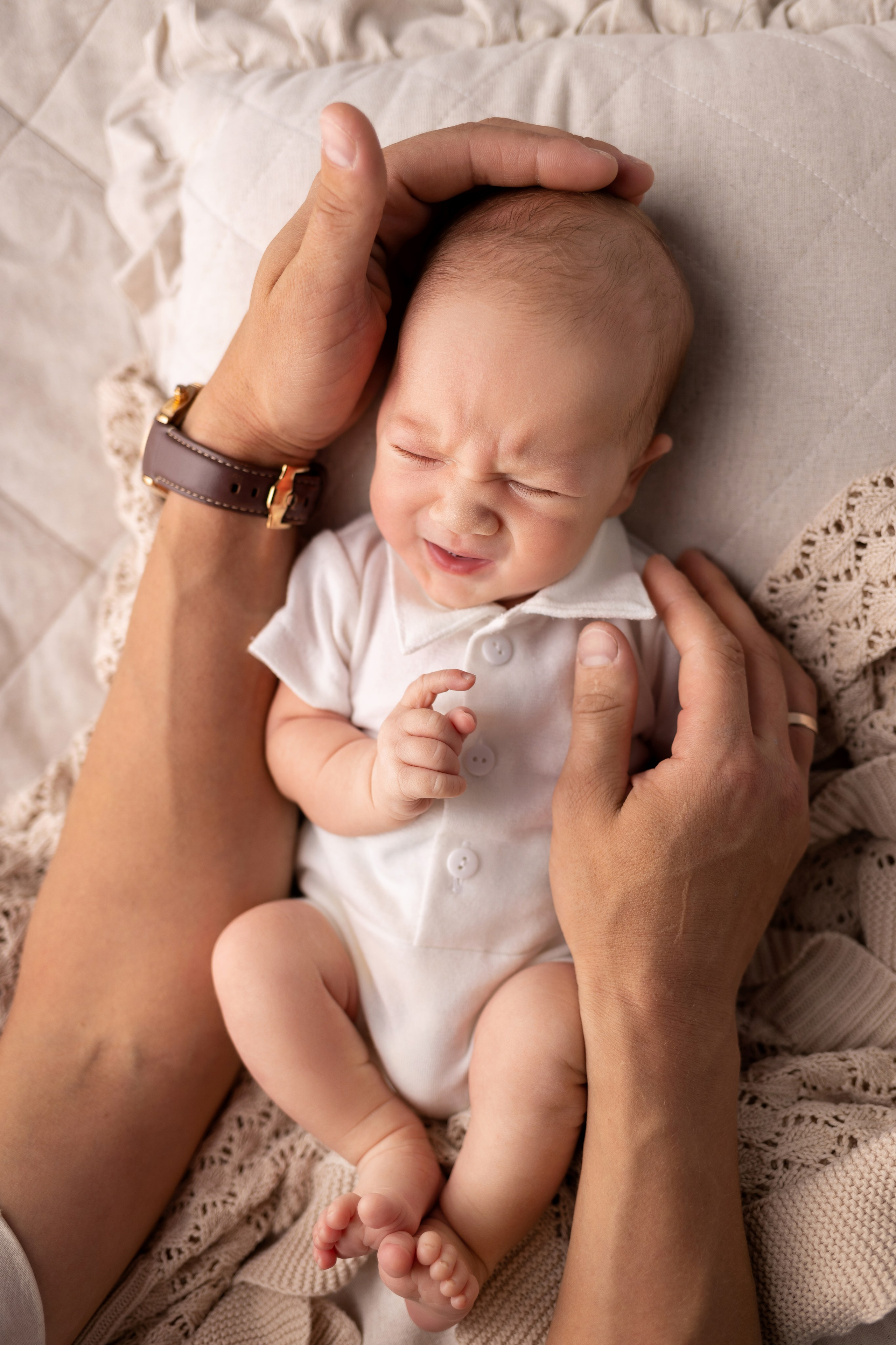 Newborn съемка в стиле Лайф. Фотограф новорожденных малышей в Омске и Омской области Эльвира Камаева