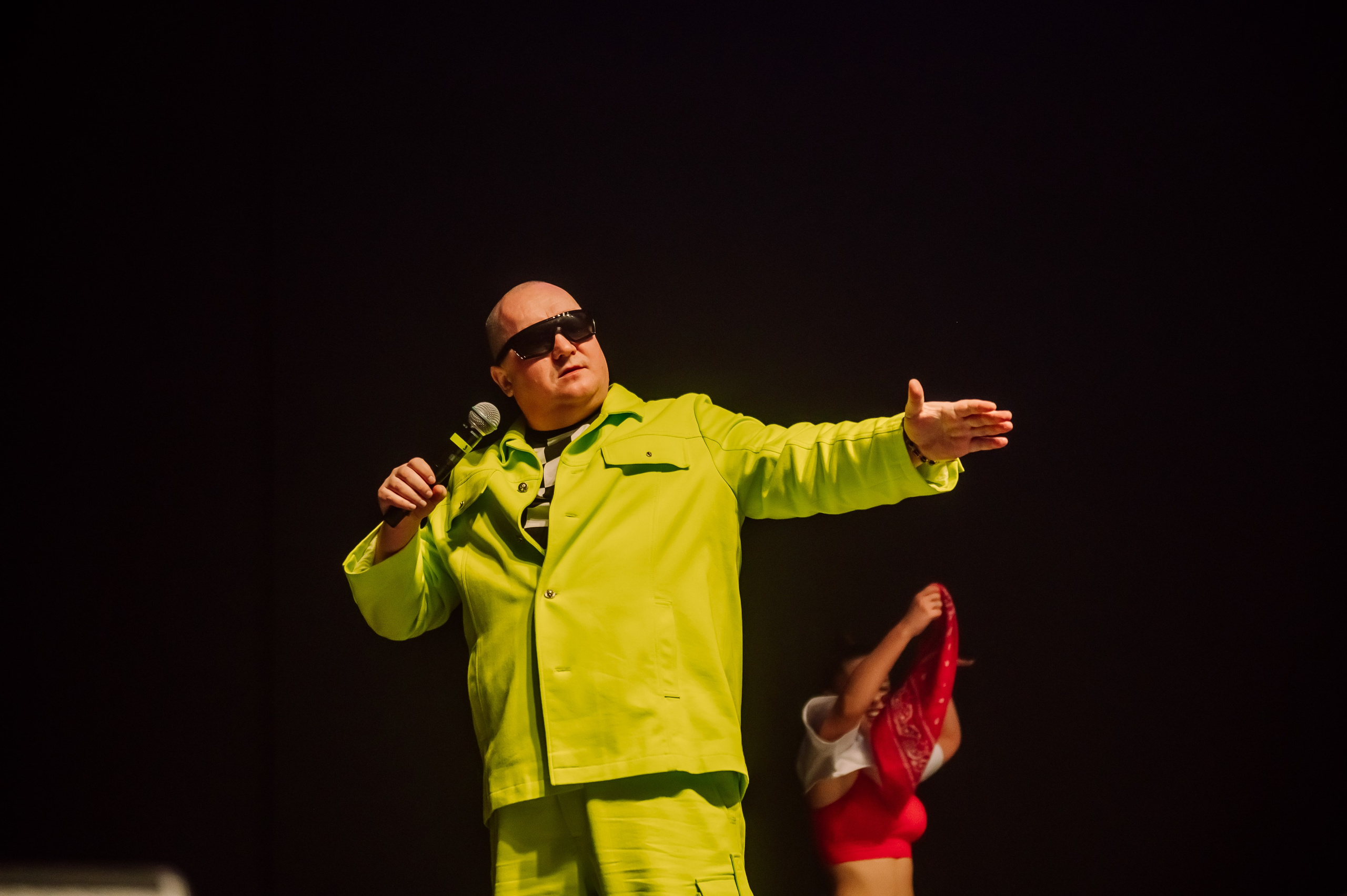 Дискач 90-х в Кемерово, СРК Арена. Детский фотограф, семейный фотограф и репортажи в Кемерово