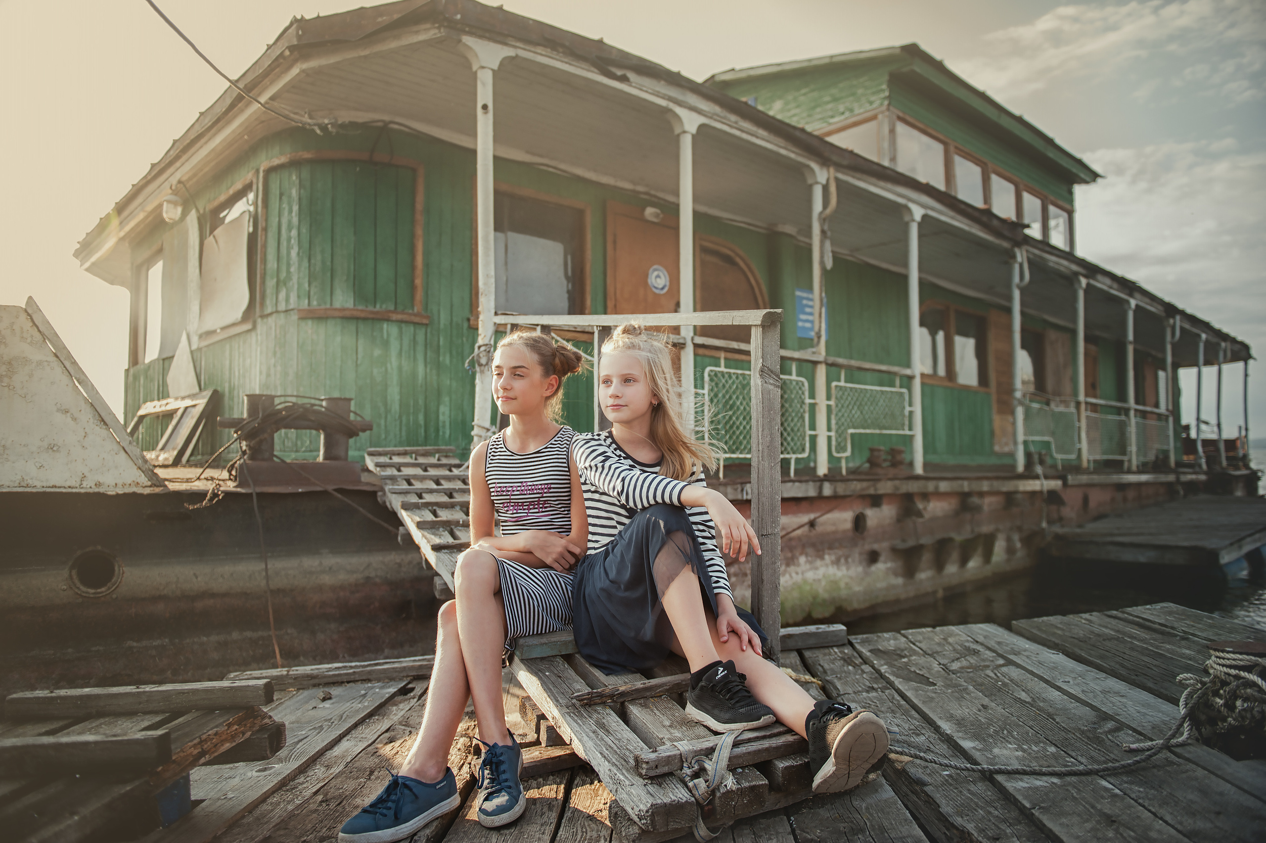 АРИНА И МИРА. ФОТОГРАФ В МОСКВЕ ВИКТОРИЯ ИВАЩЕНКО