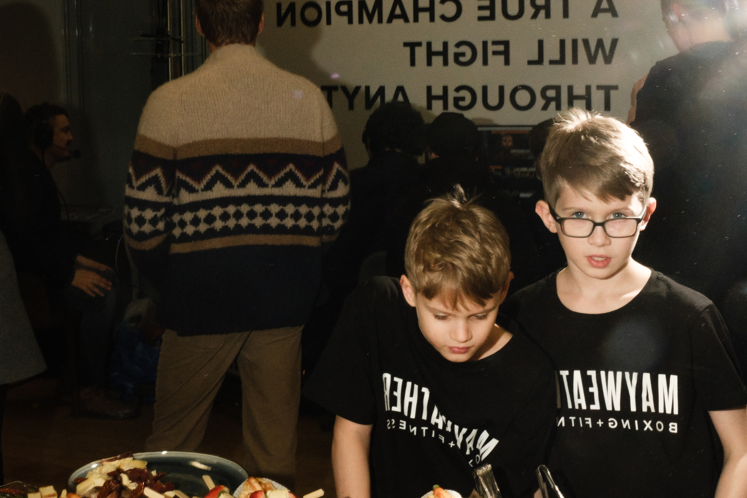 Флойд Мейвезер конференция и открытие зала бокса в Москве. Свадебные фотосессии в Москве. Фотограф Сергей Ржевский