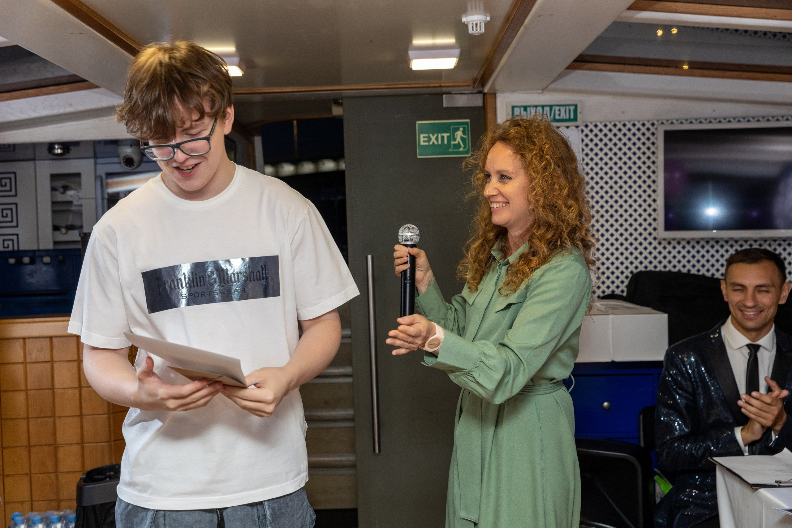 Выпускной на караблике 9 класс. Фотограф в Санкт-Петербурге Закута Ольга