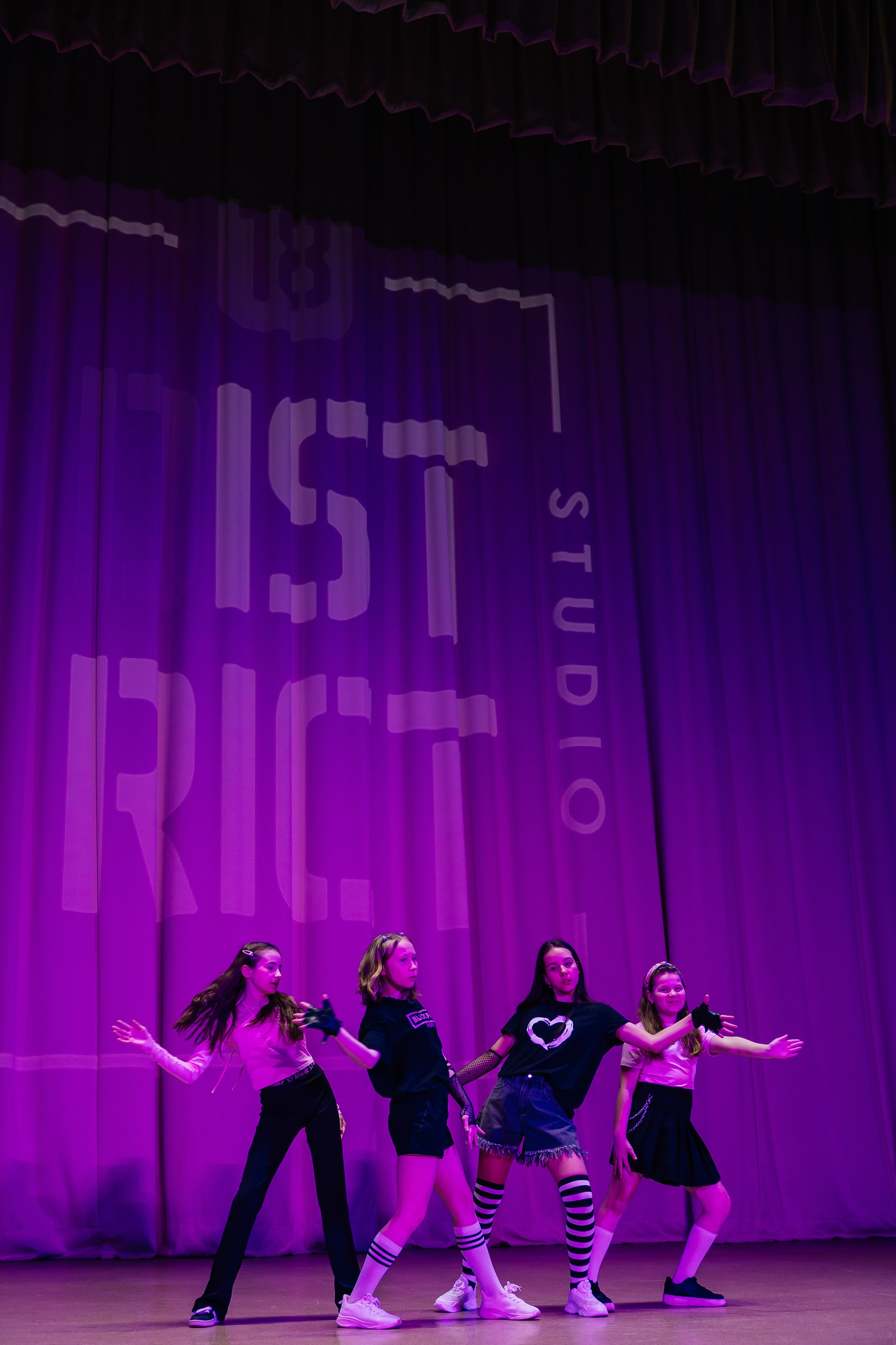 Дистрикт. Отчетный концерт. Свадебный и Семейный фотограф г. Ижевск Гульназ Солдатова. Гульназ фото