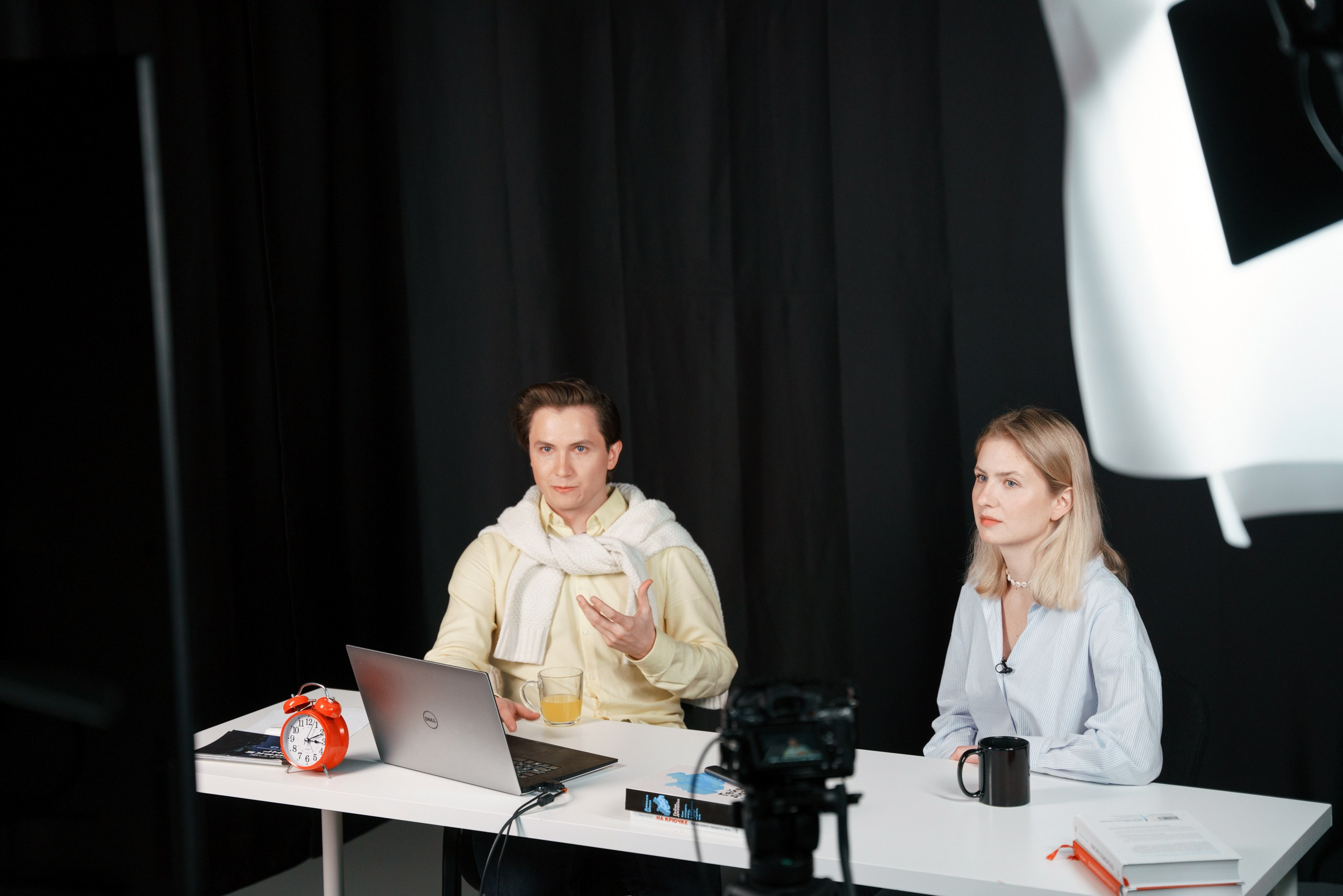 Aha! — 9 апреля 2021. Фотобанк Матемаркетинг