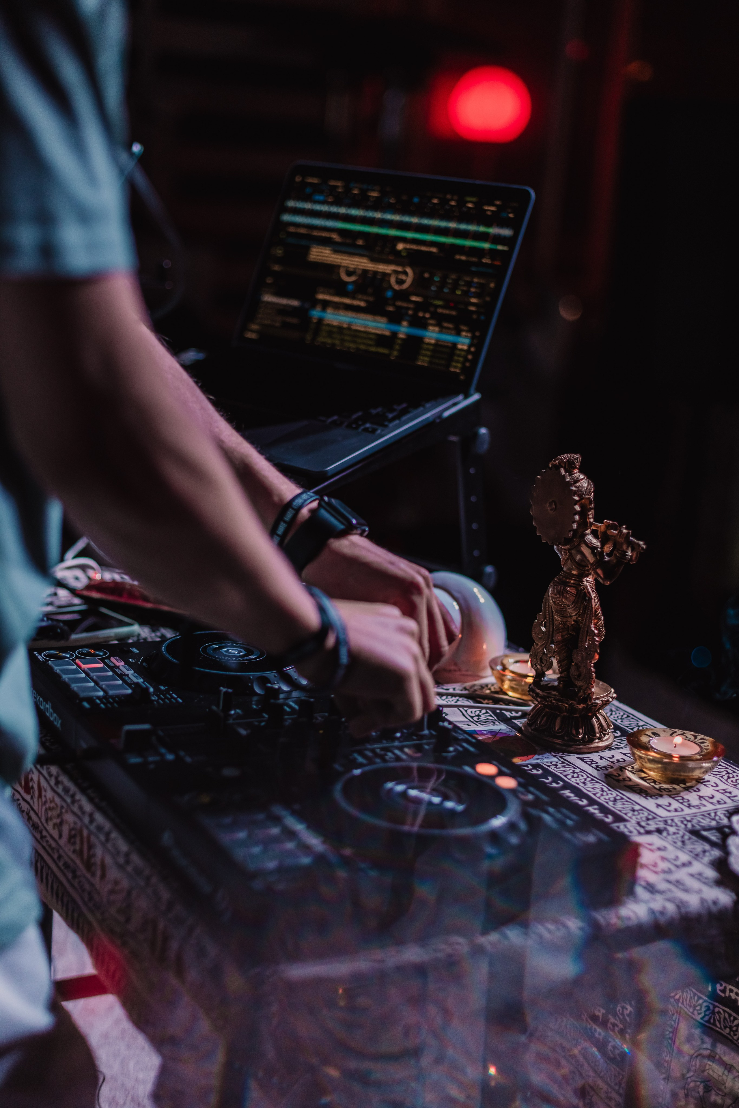 Dhira concert 108 records. Мариам Багдасарян