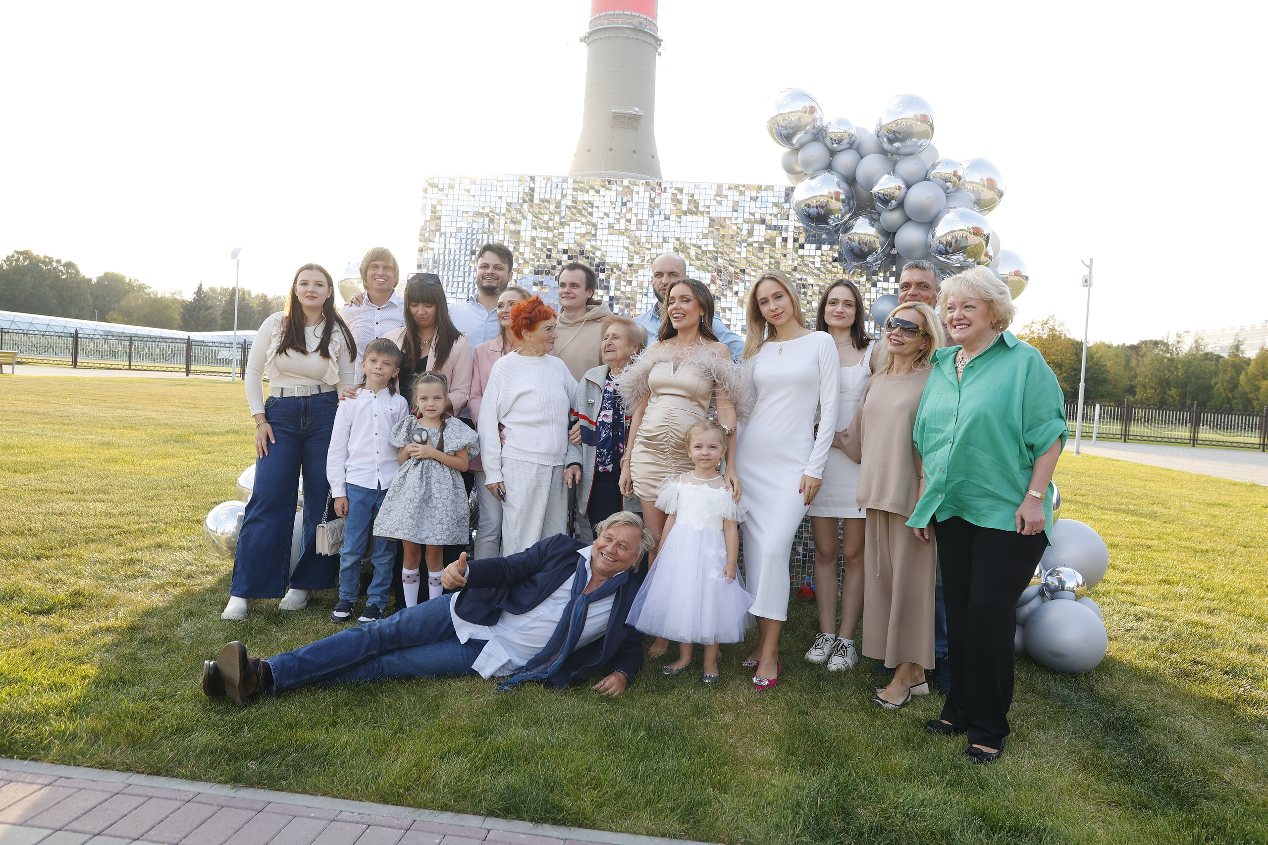 GENDER PARTY АССОЛЬ И ST. Nikolskayasecular