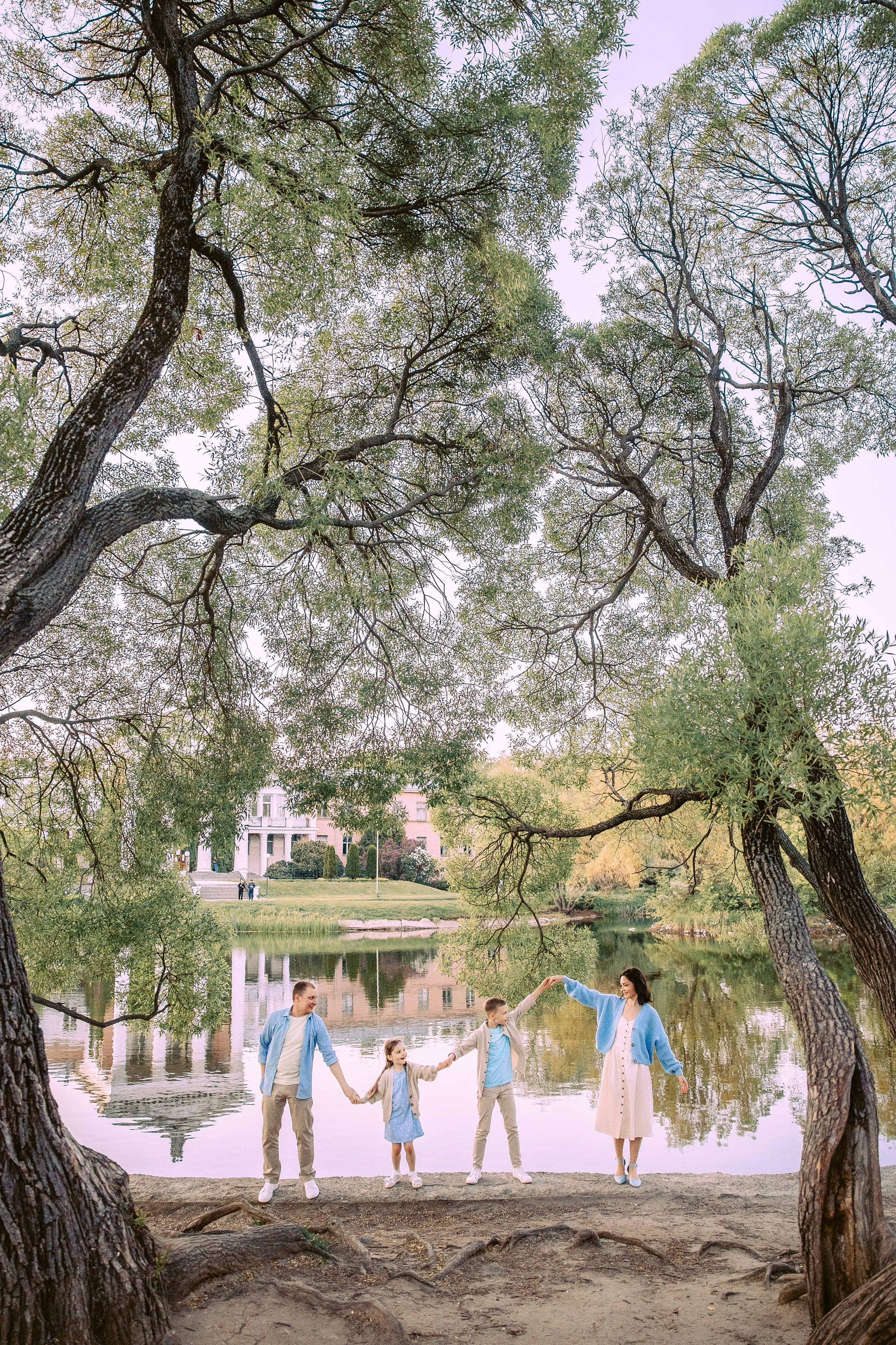 Семейная фотосессия в парке Ботанический сад. Фотограф Москва — Павел Михайлов