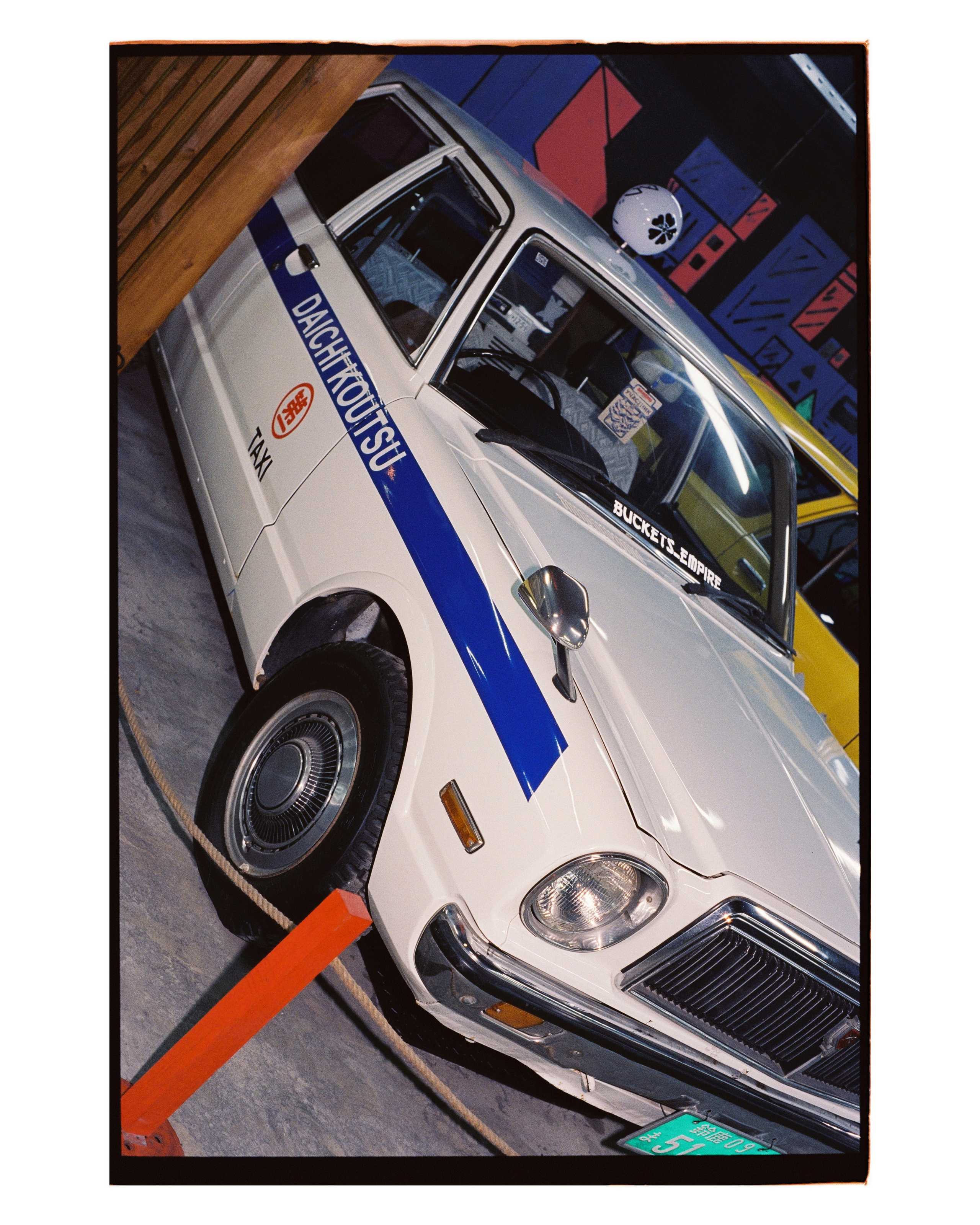 CARS. ANNA — PHOTOGRAPHER