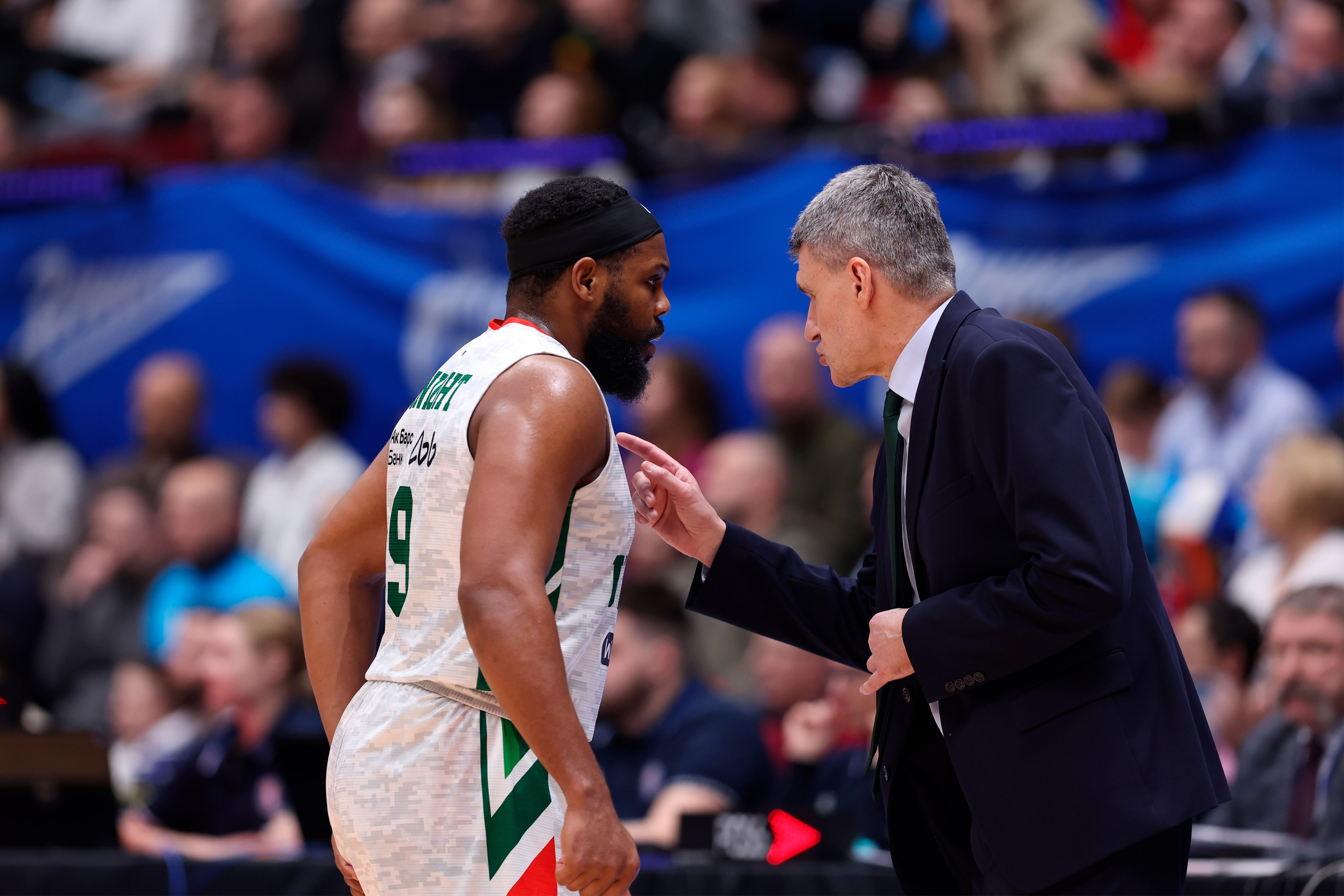 БК Зенит — БК Уникс 13.02.2025. Спортивный и репортажный фотограф Антон Тереханов