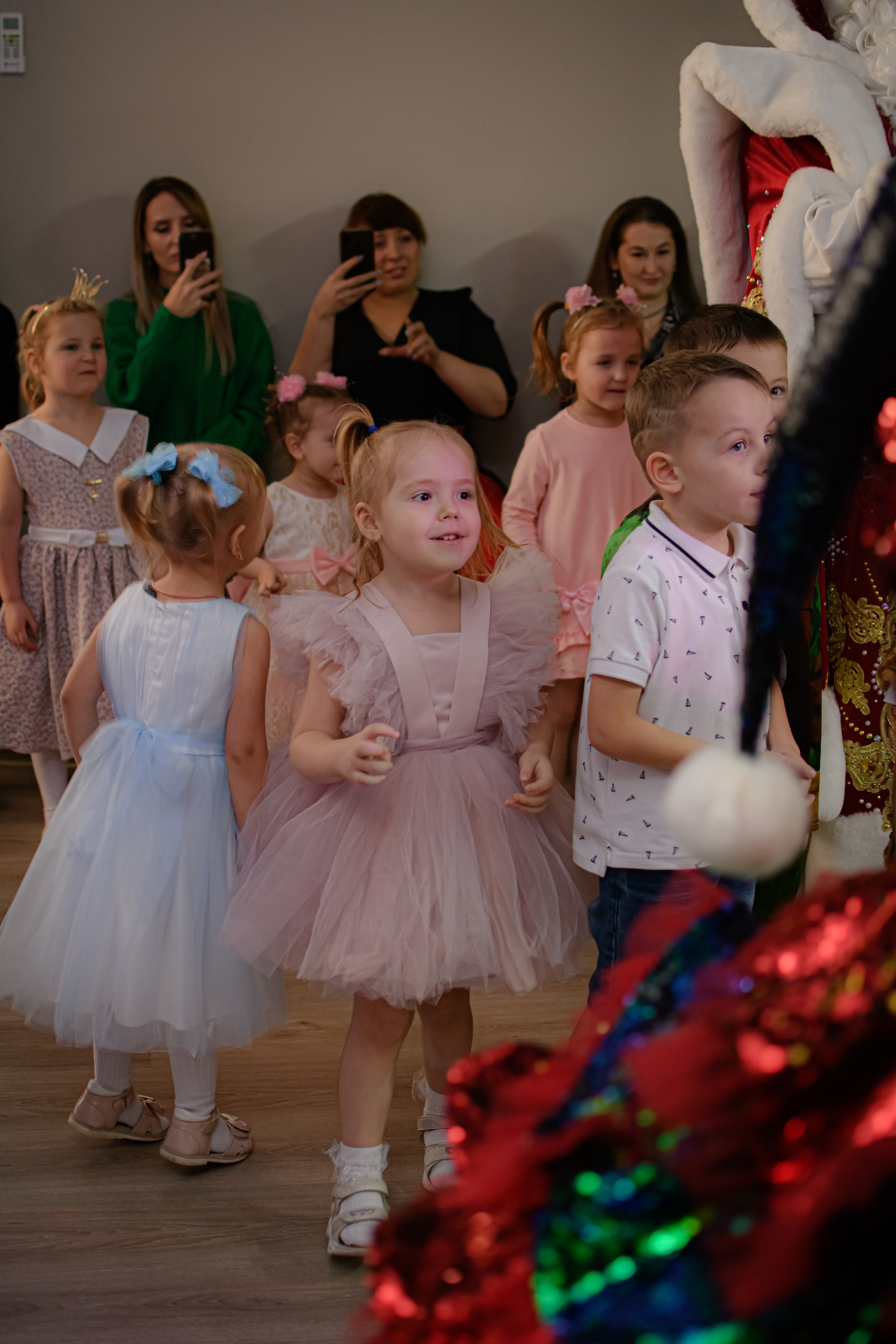 HAPPY NEW YEAR. Photokarish