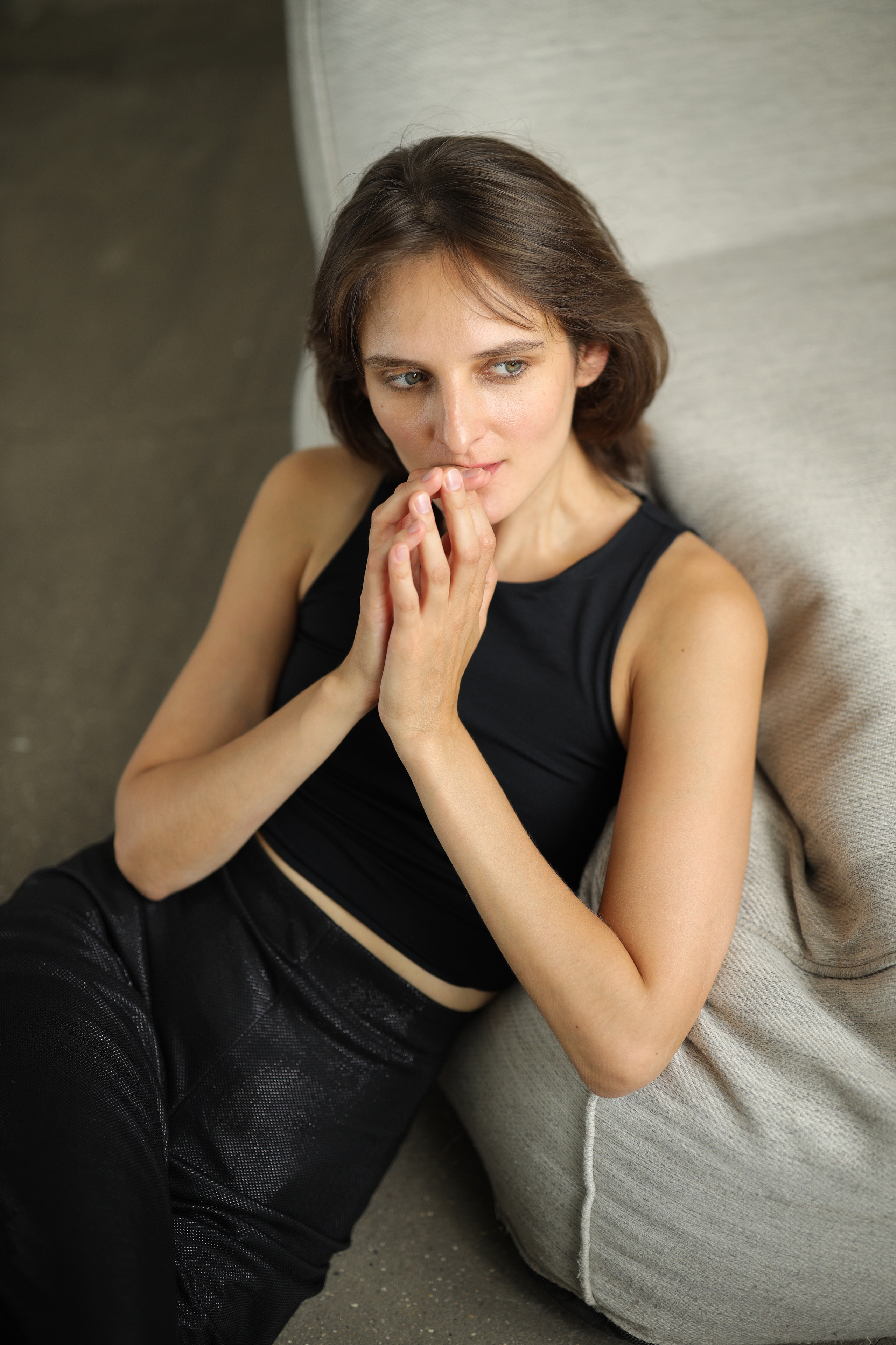 Blank Studios. Юрий Белозёров фотограф