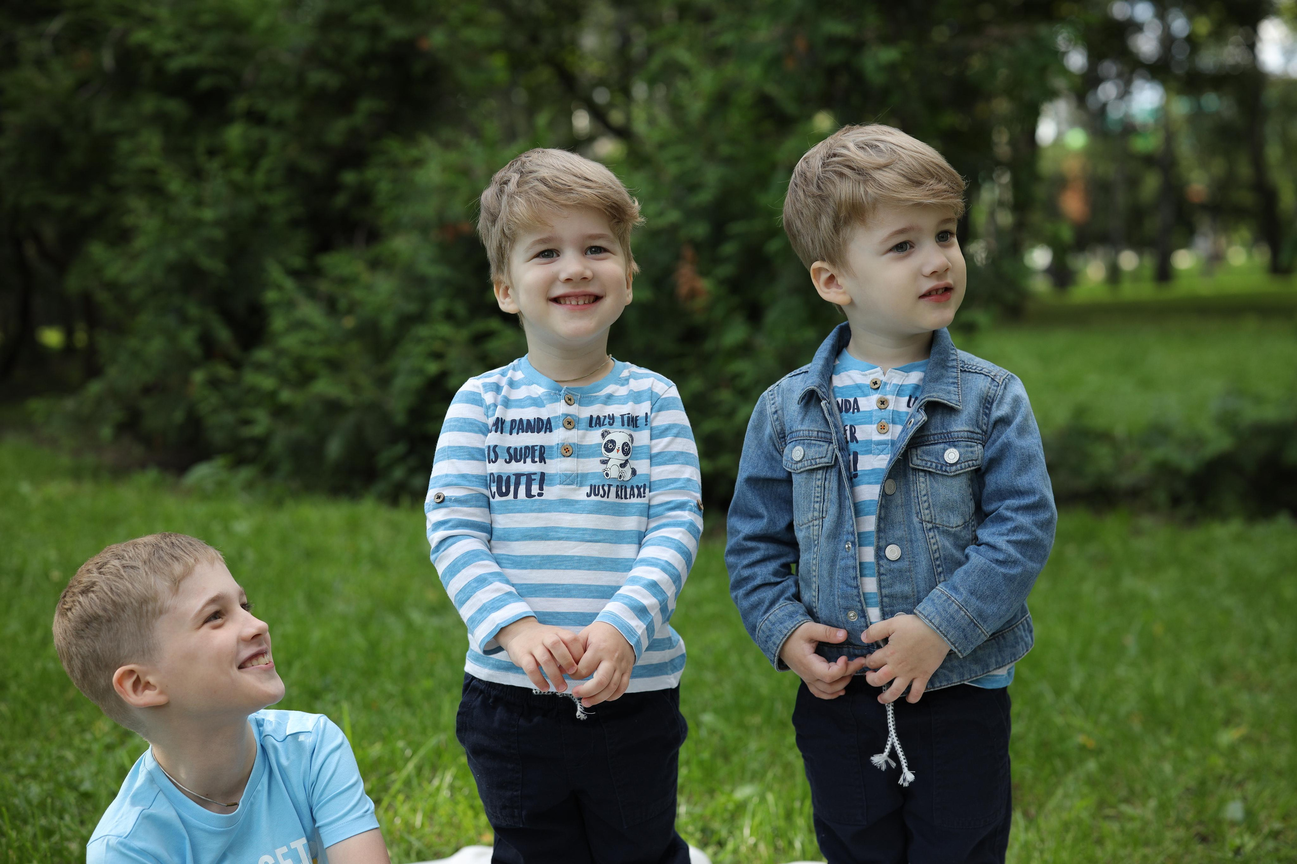 Парк Дружба (братья). Юрий Белозёров фотограф