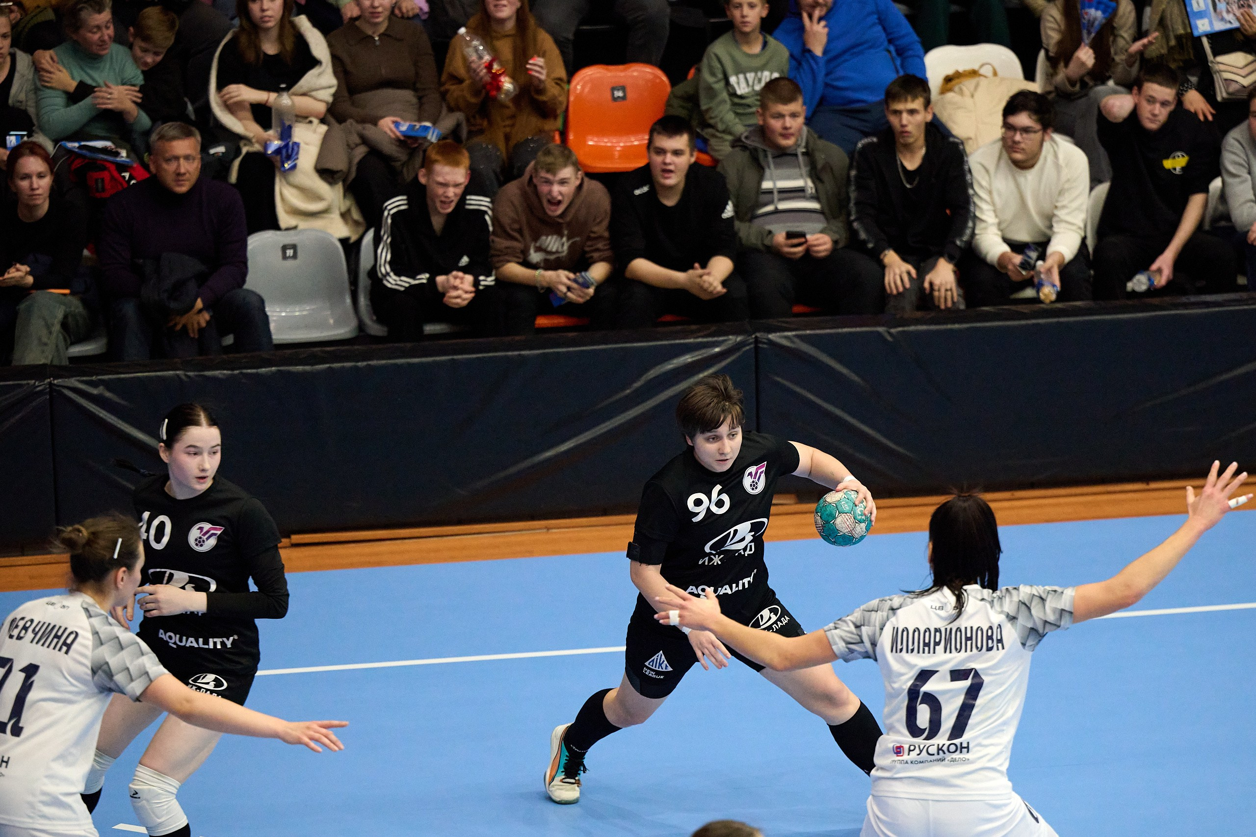 Гандбол. OLIMPBET Суперлига. «Университет» — «ЦСКА». Спортивный репортажный фотограф в Ижевске Сергей Мерзляков
