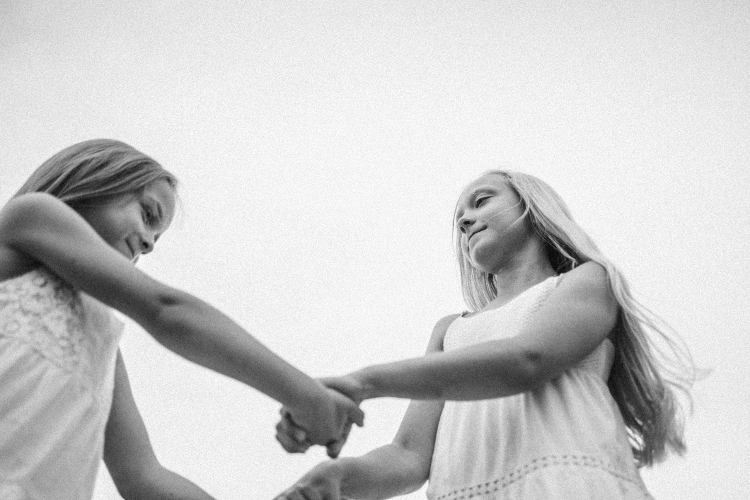 Две сестренки. Семейный фотограф, фотосессия беременности в Новосибирске Кристина Киб