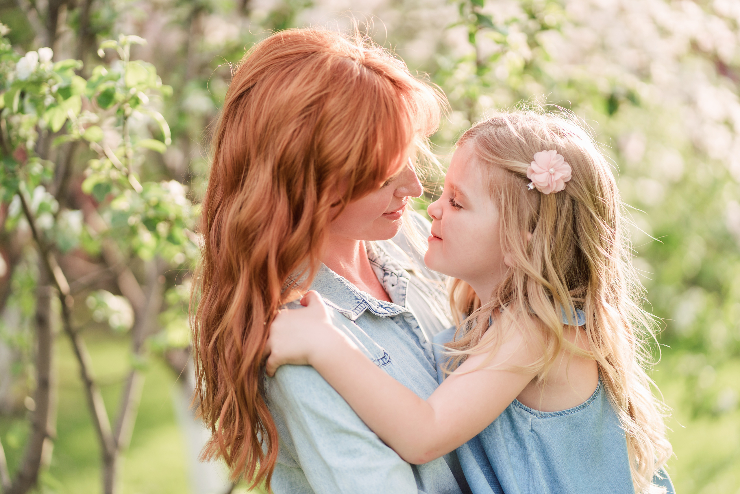 Яблоневый сад. Семейный фотограф, фотосессия беременности в Новосибирске Кристина Киб