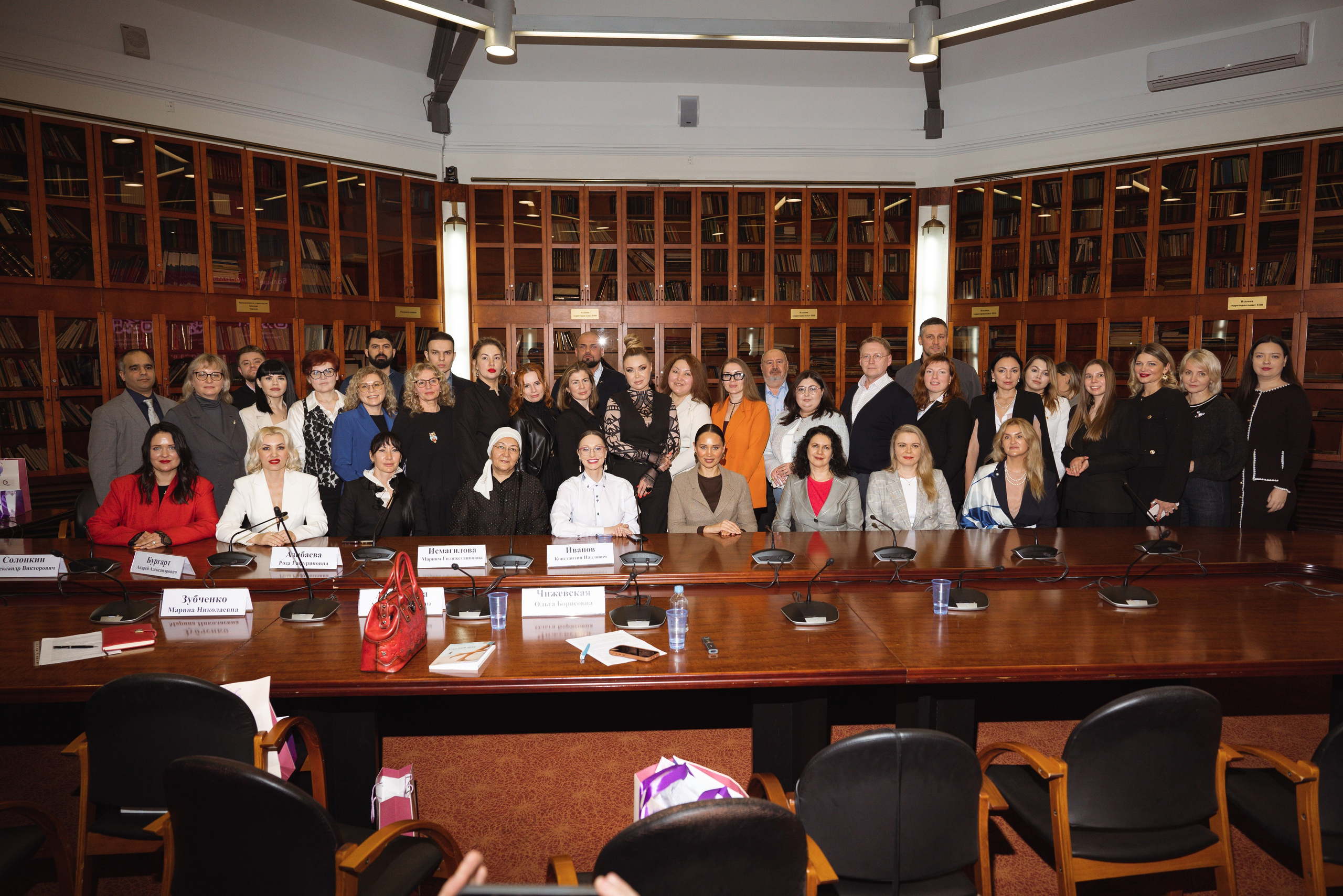 Торгово-промышленная плата РФ. Заседание. Фотограф Москва Настя Профотовна. Репортажные, свадебные и контент фотосессии