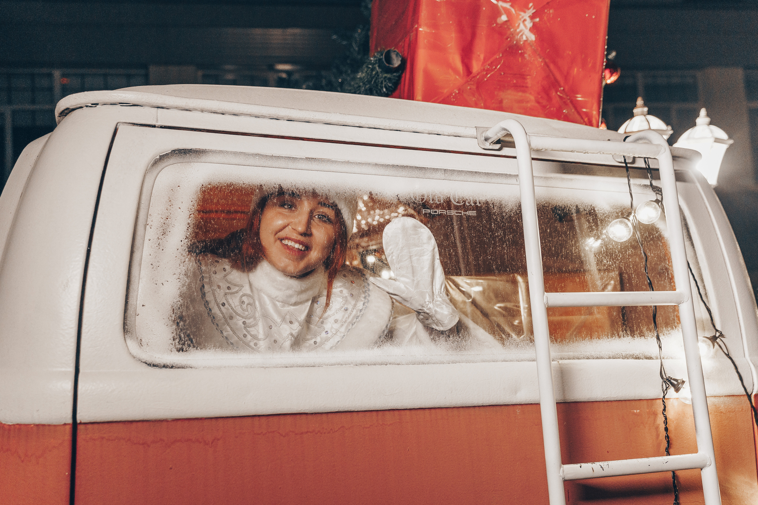 Дед Мороз и Снегурочка. Фотограф Никита Комаров