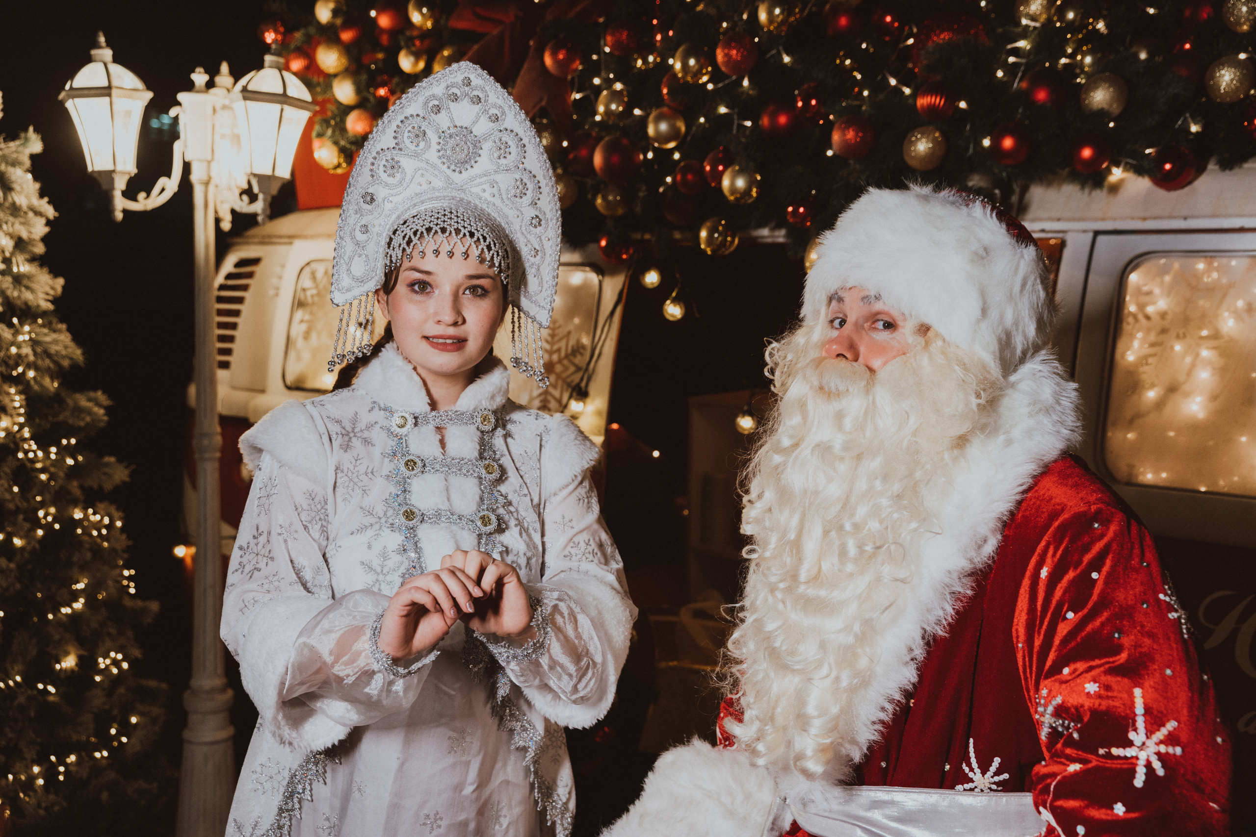 Дед Мороз и Снегурочка. Фотограф Никита Комаров