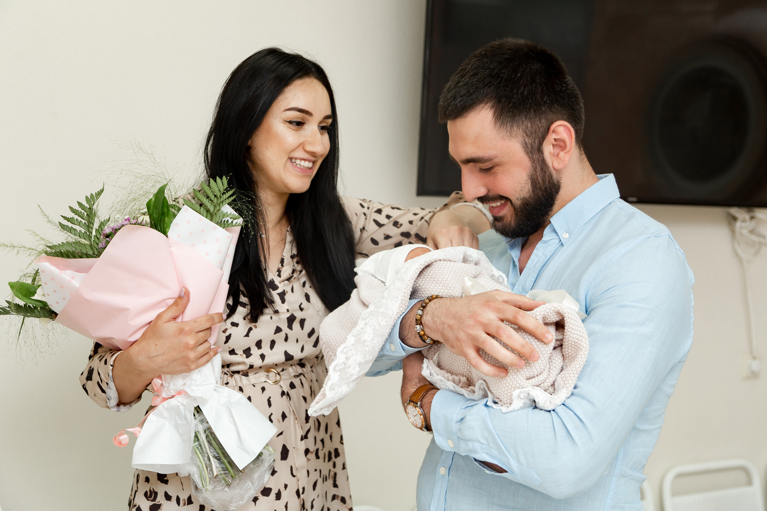 Выписка из роддома. Фотограф Никита Комаров