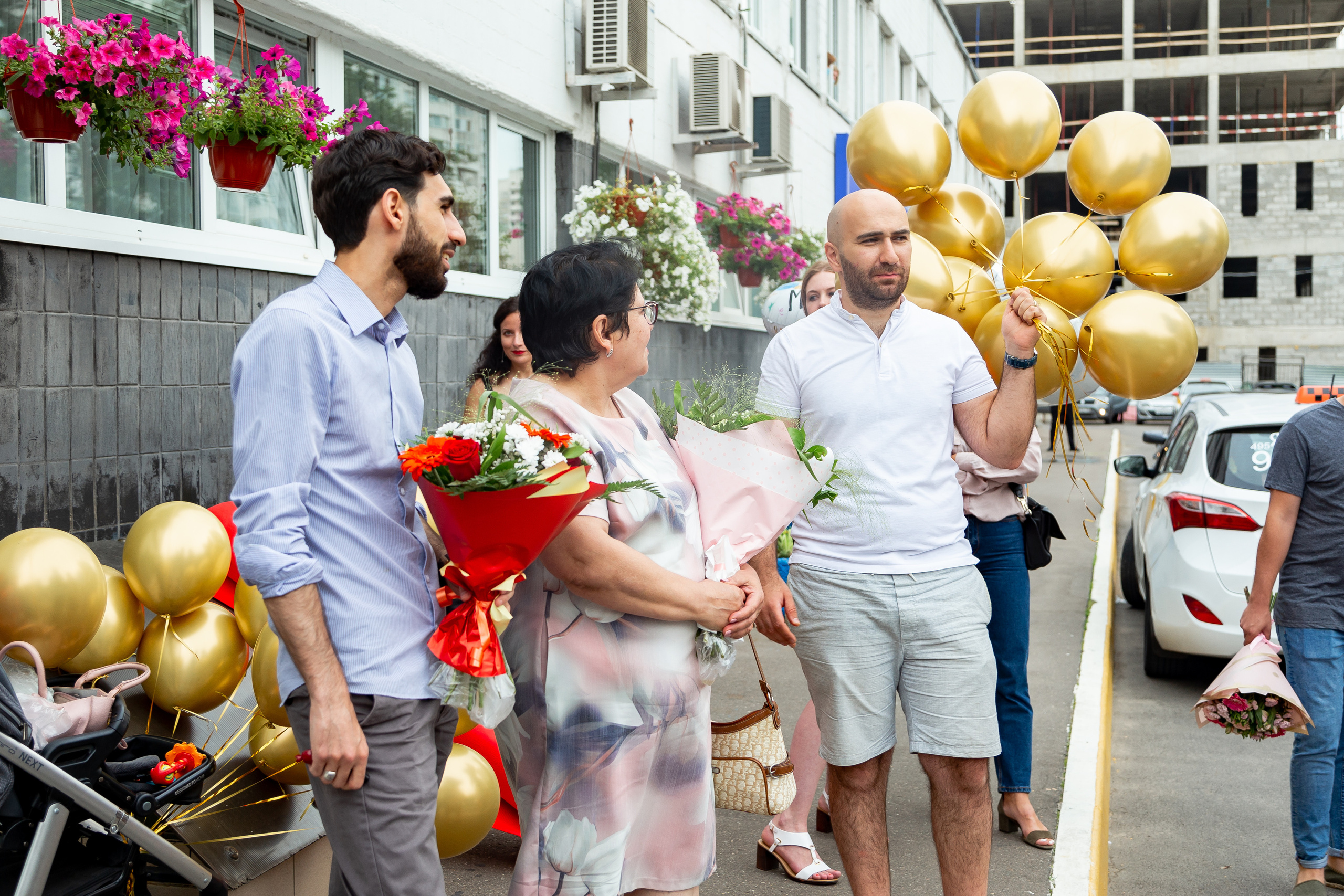 Выписка из роддома. Фотограф Никита Комаров