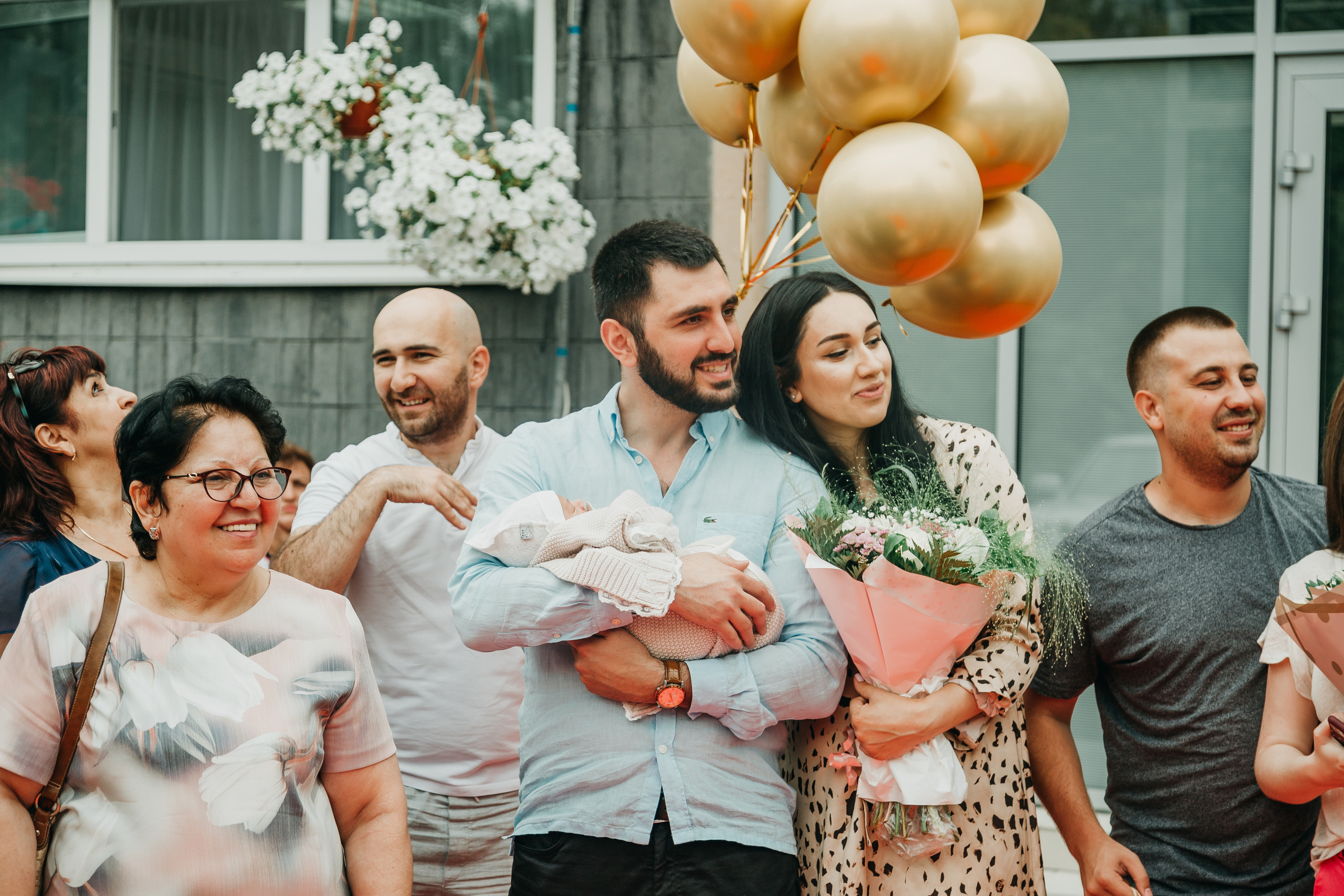 Выписка из роддома. Фотограф Никита Комаров