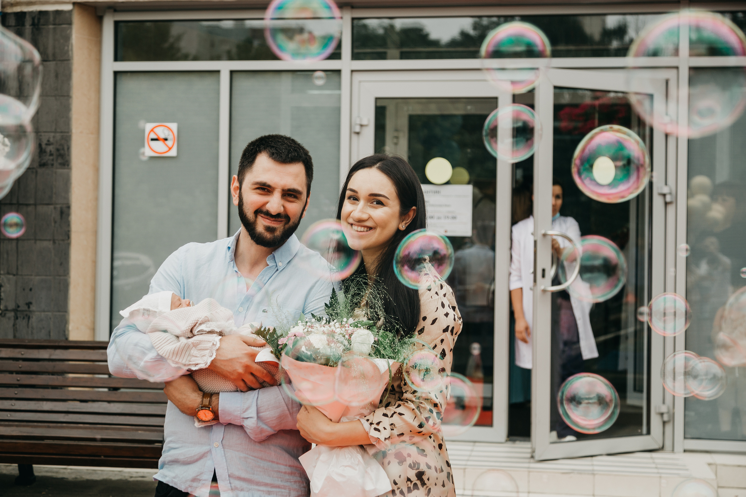 Выписка из роддома. Фотограф Никита Комаров