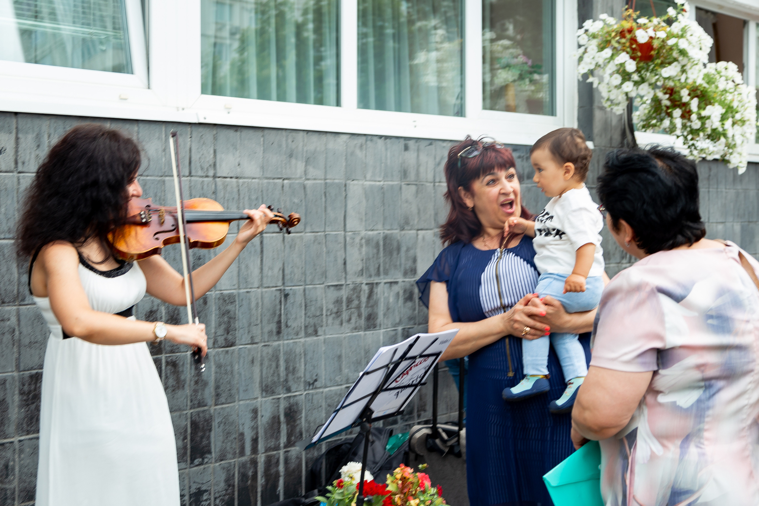 Выписка из роддома. Фотограф Никита Комаров