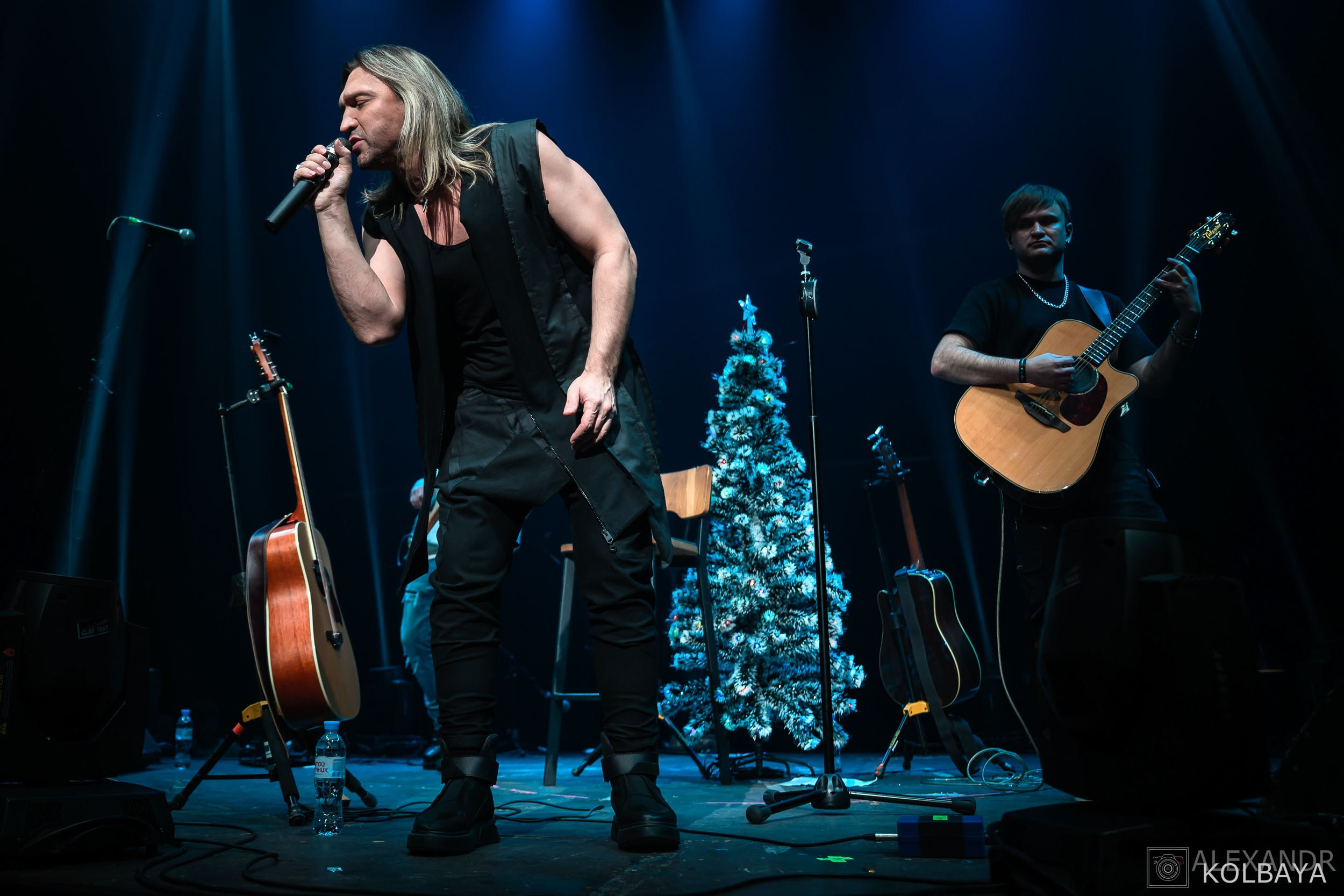 Фоторепортаж с Метал-Елки 2026. Концертный и театральный репортажный фотограф в Москве Александр Колбая