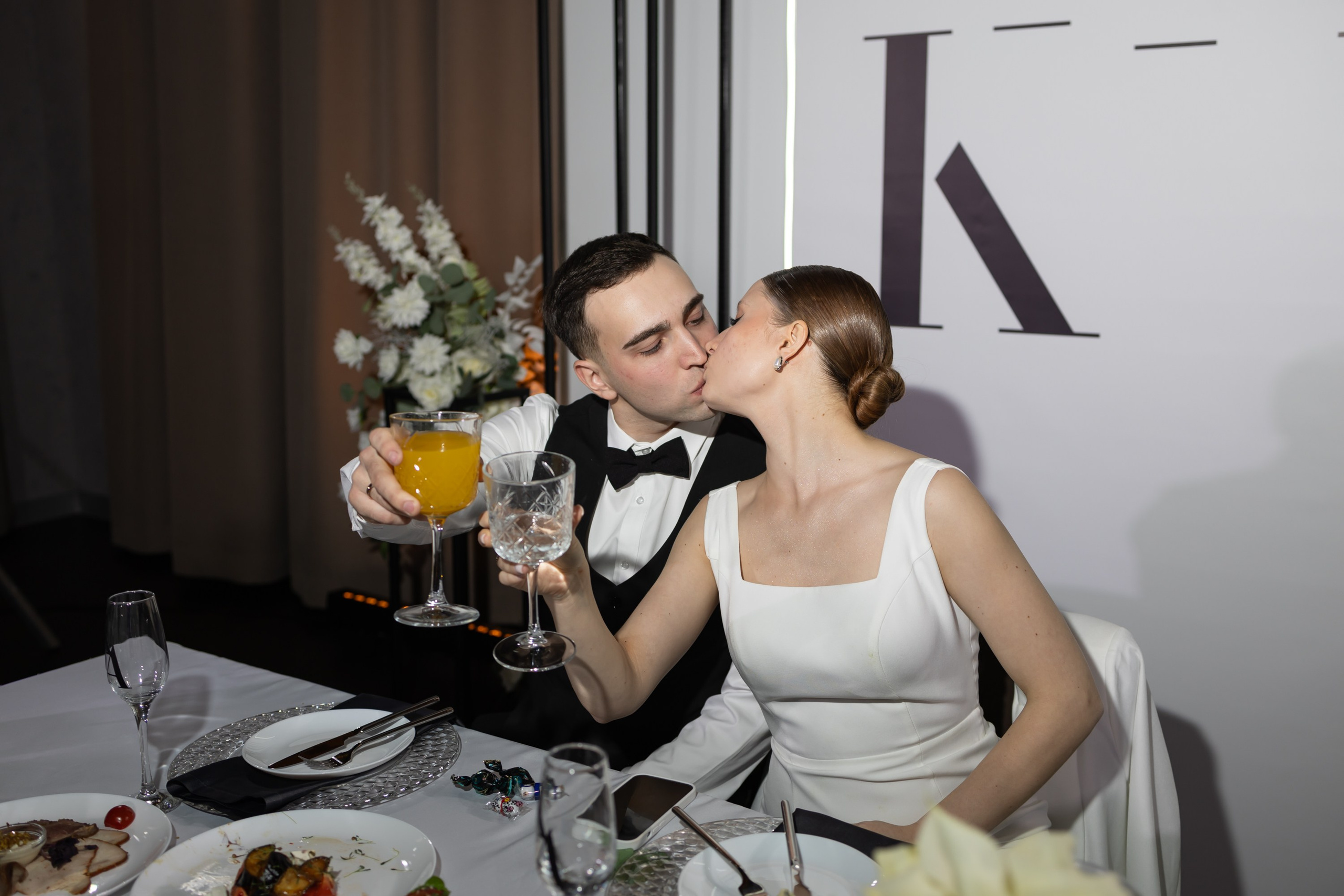 Kirill & Arina. Фотограф свадебный, репортажный, индивидуальный, фото для маркетплейсов, брендов, автосалонов