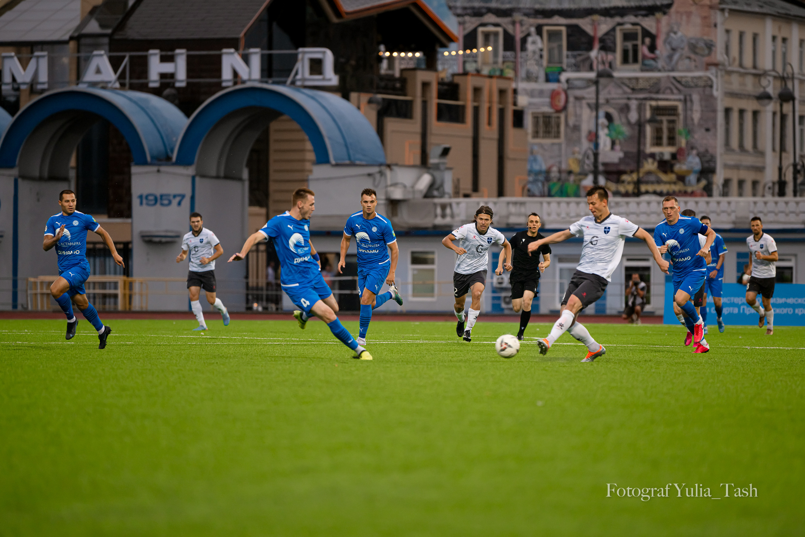 LEON-Второй лиги сезон-2023. Любимый фотограф