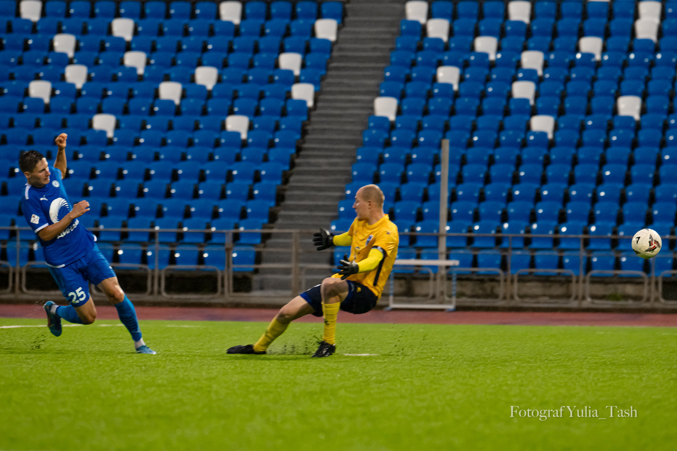 LEON-Второй лиги сезон-2023. Любимый фотограф