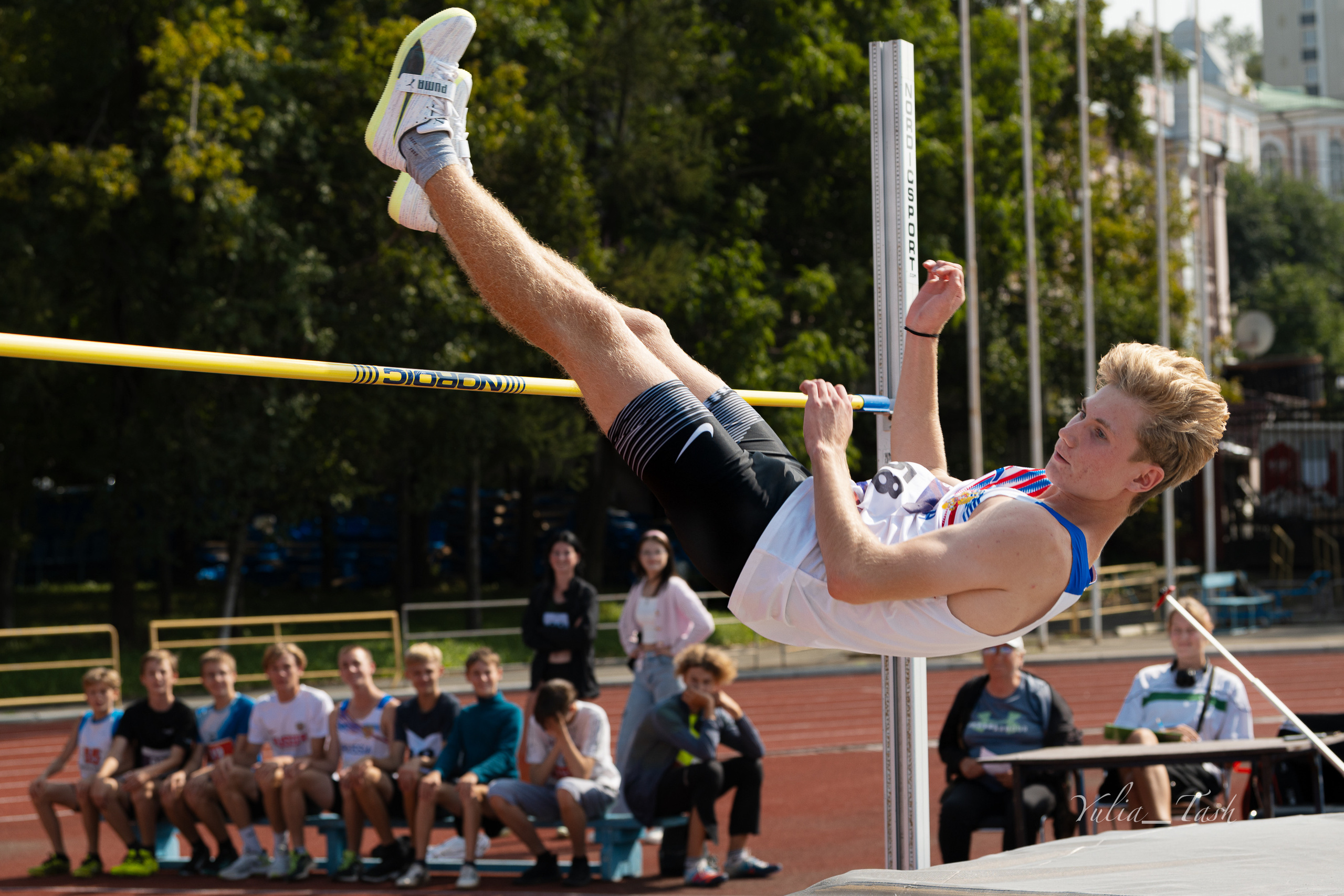 ЛЕГКАЯ АТЛЕТИКА. ШИПОВКА ЮНЫХ. 2023-08-09. Любимый фотограф