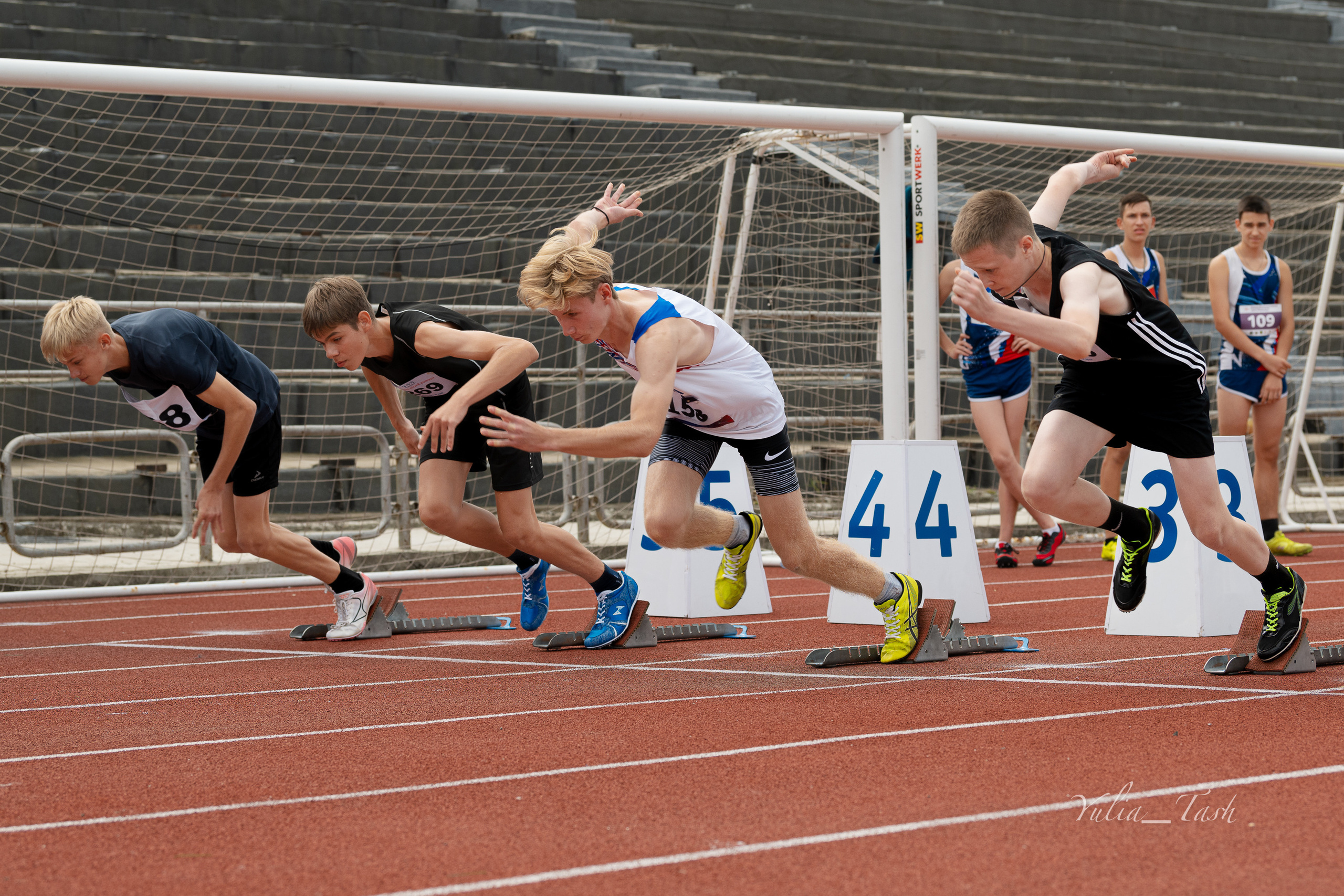 ЛЕГКАЯ АТЛЕТИКА. ШИПОВКА ЮНЫХ. 2023-08-09. Любимый фотограф