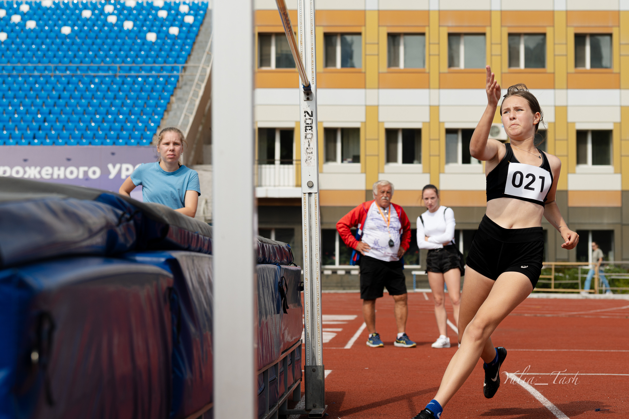 ЛЕГКАЯ АТЛЕТИКА. ШИПОВКА ЮНЫХ. 2023-08-09. Любимый фотограф