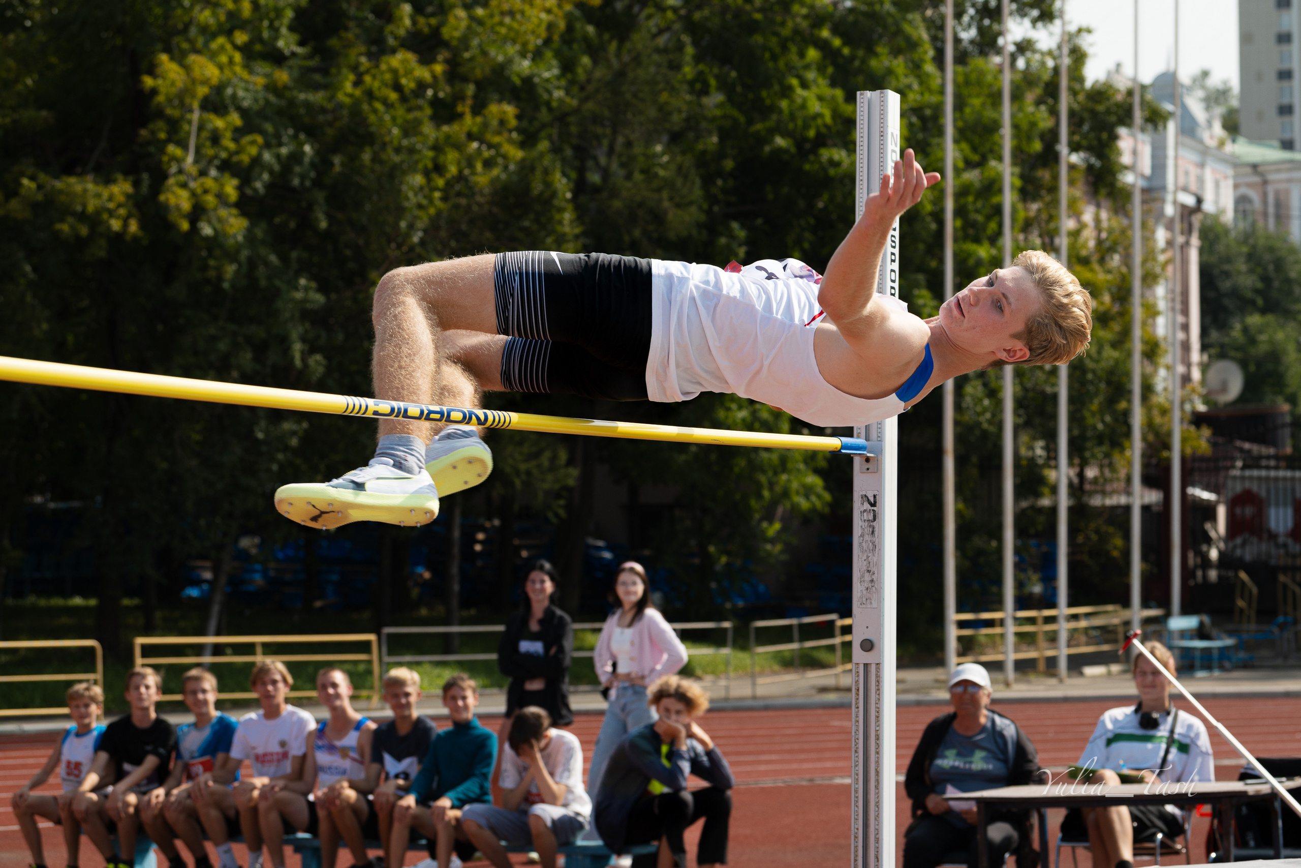 ЛЕГКАЯ АТЛЕТИКА. ШИПОВКА ЮНЫХ. 2023-08-09. Любимый фотограф